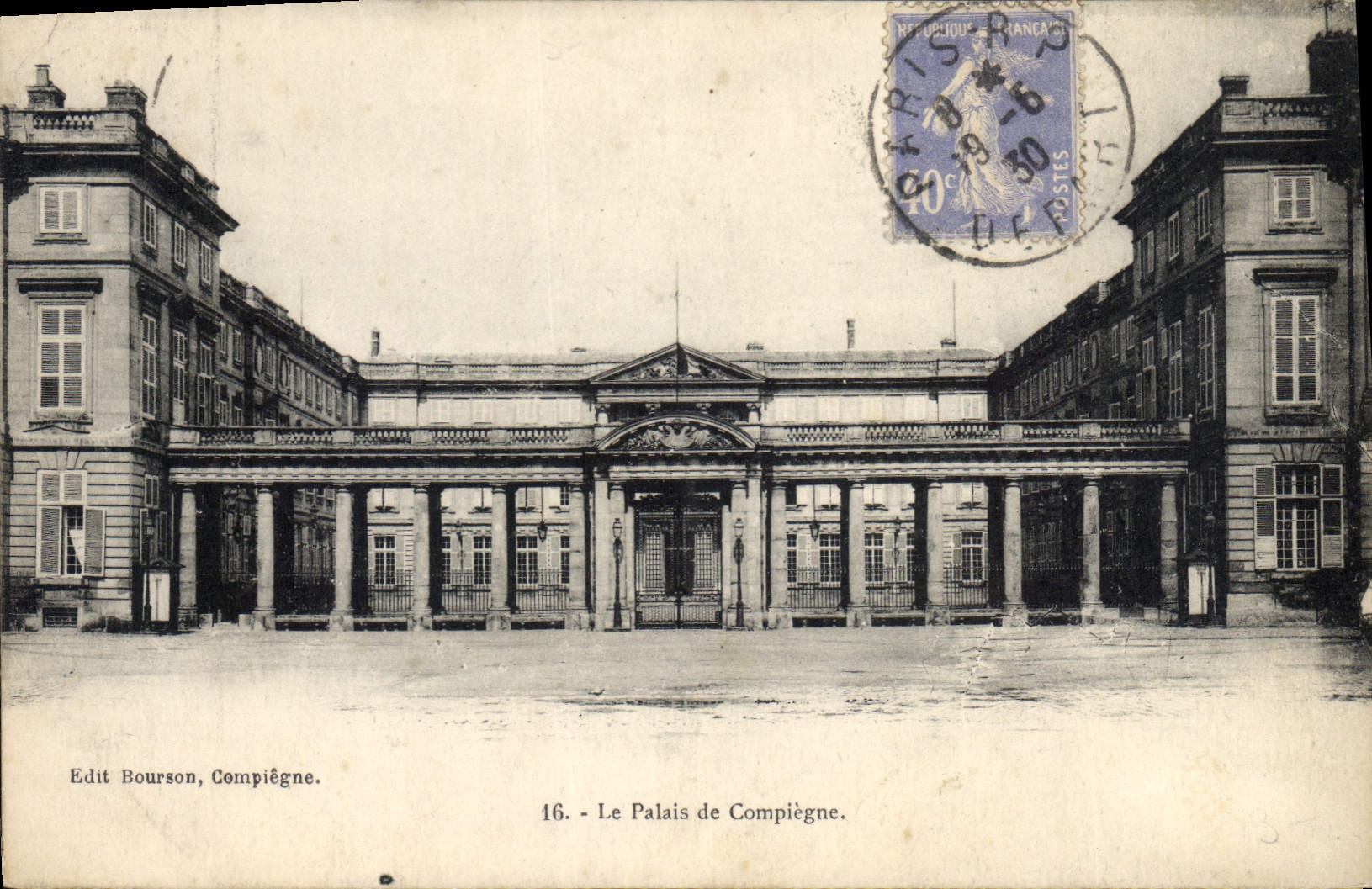 CPA Le palais de Compiegne 