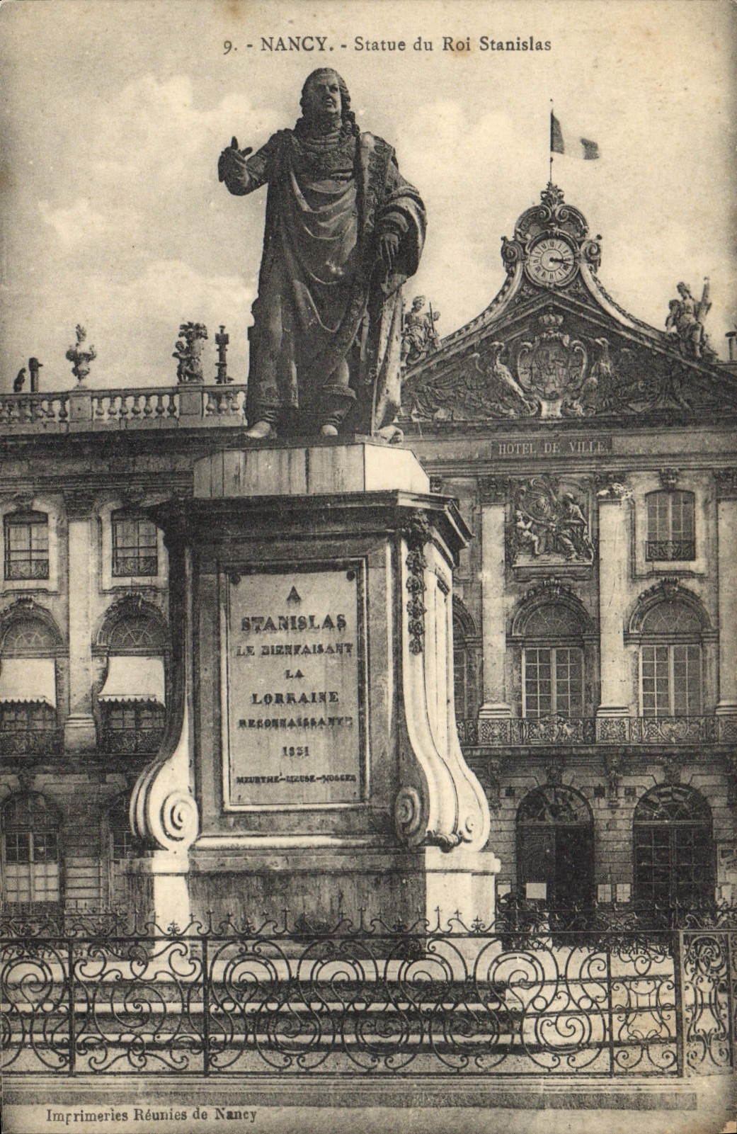 CPA Nancy Statue du Roi Stanislas 