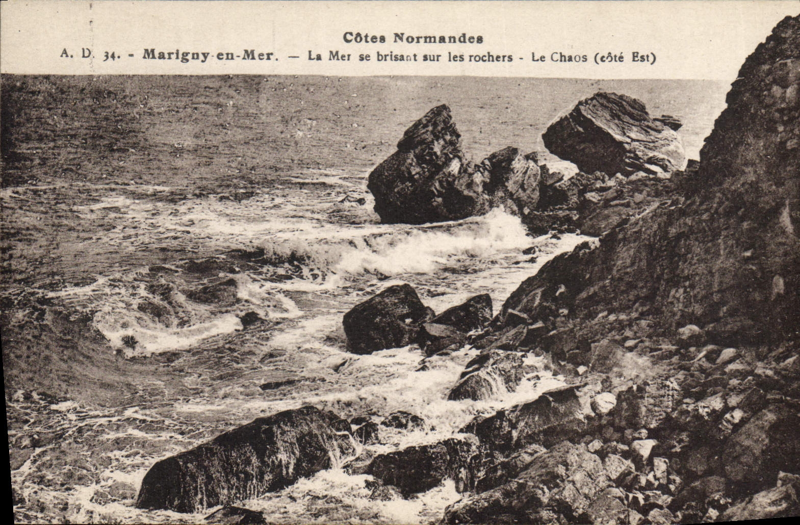 CPA Cotes Normandes Marigny en Mer La Mer se brisant sur les rochers Le Chaos