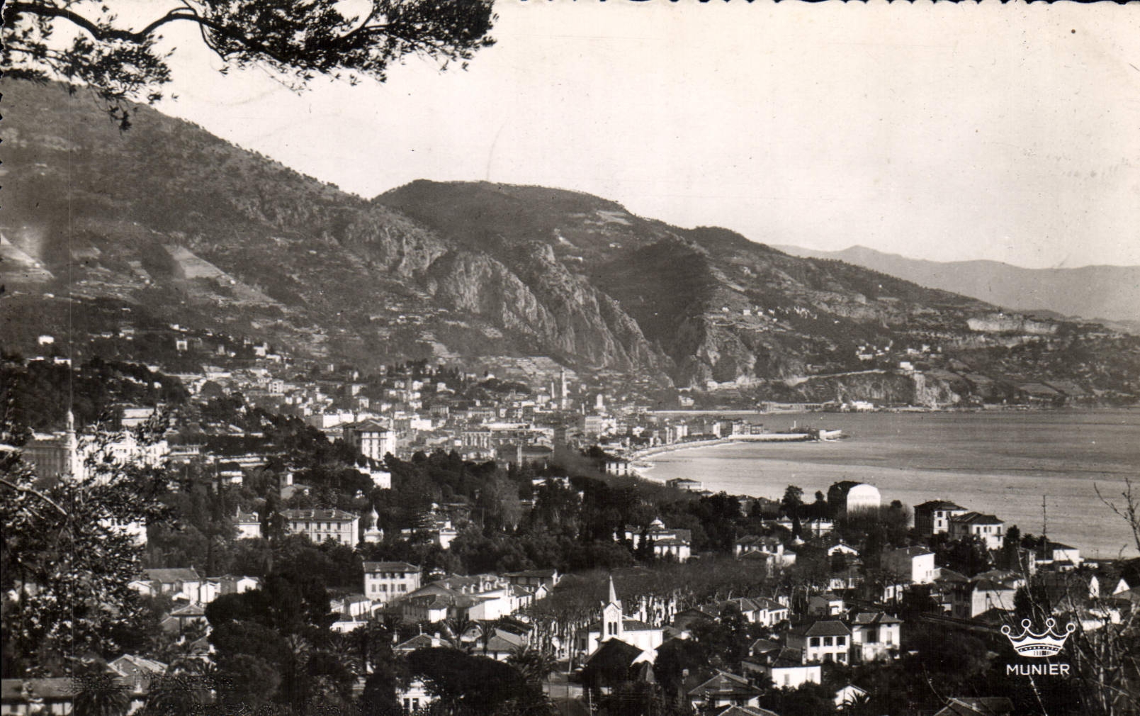 CPA Menton Vue generale prise du Cap Martin