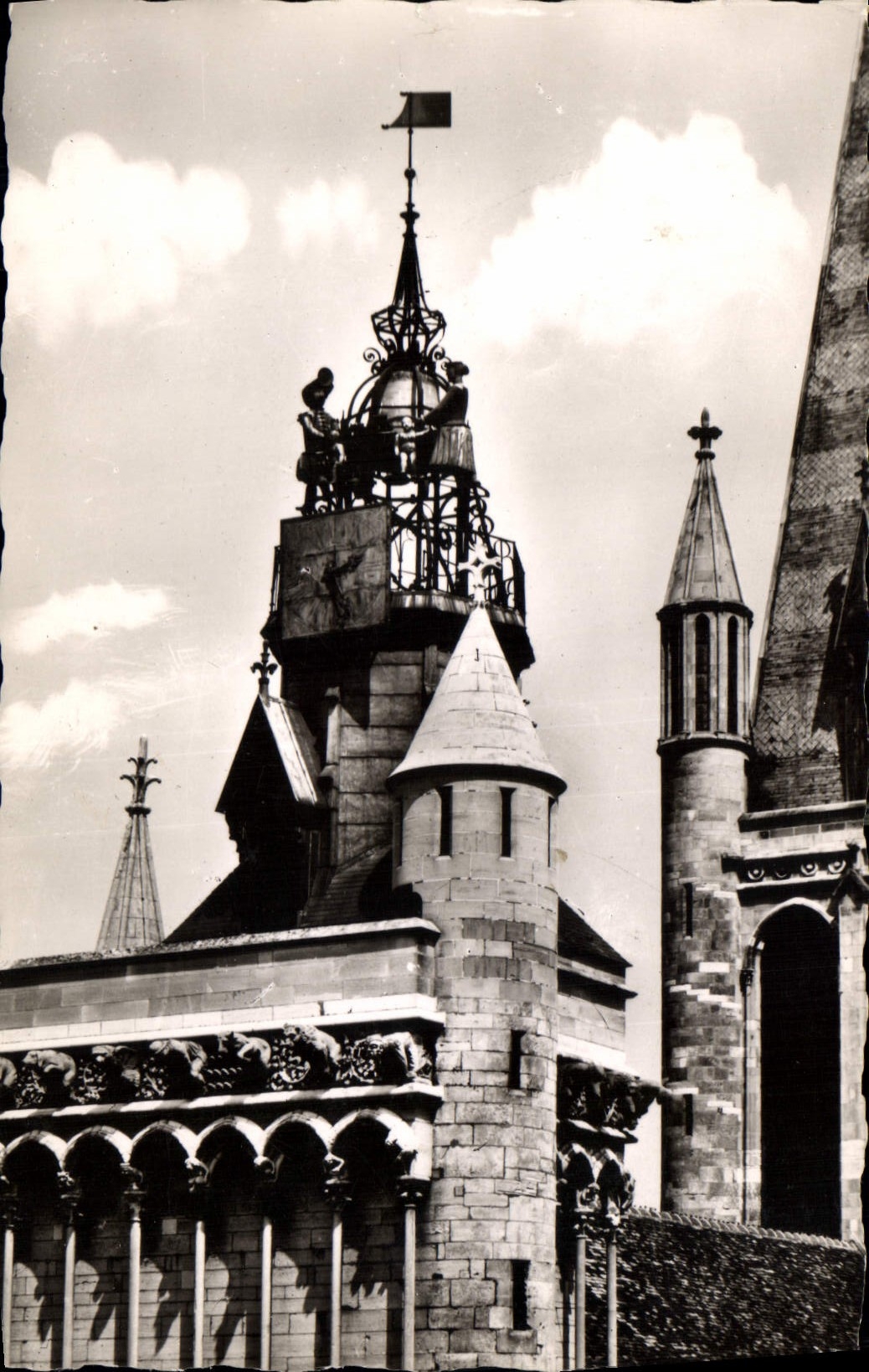 CPA Duon Cote d'Or Le Jacquemart de l'Eglise Notre Dame 