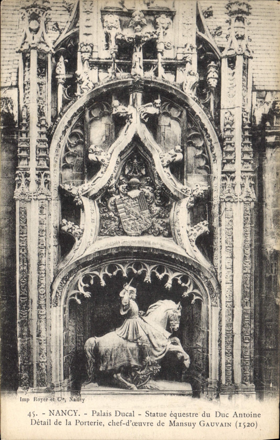 CPA Nancy Palais ducal Statue equestre du Duc Antoine Detail de la Porterie 