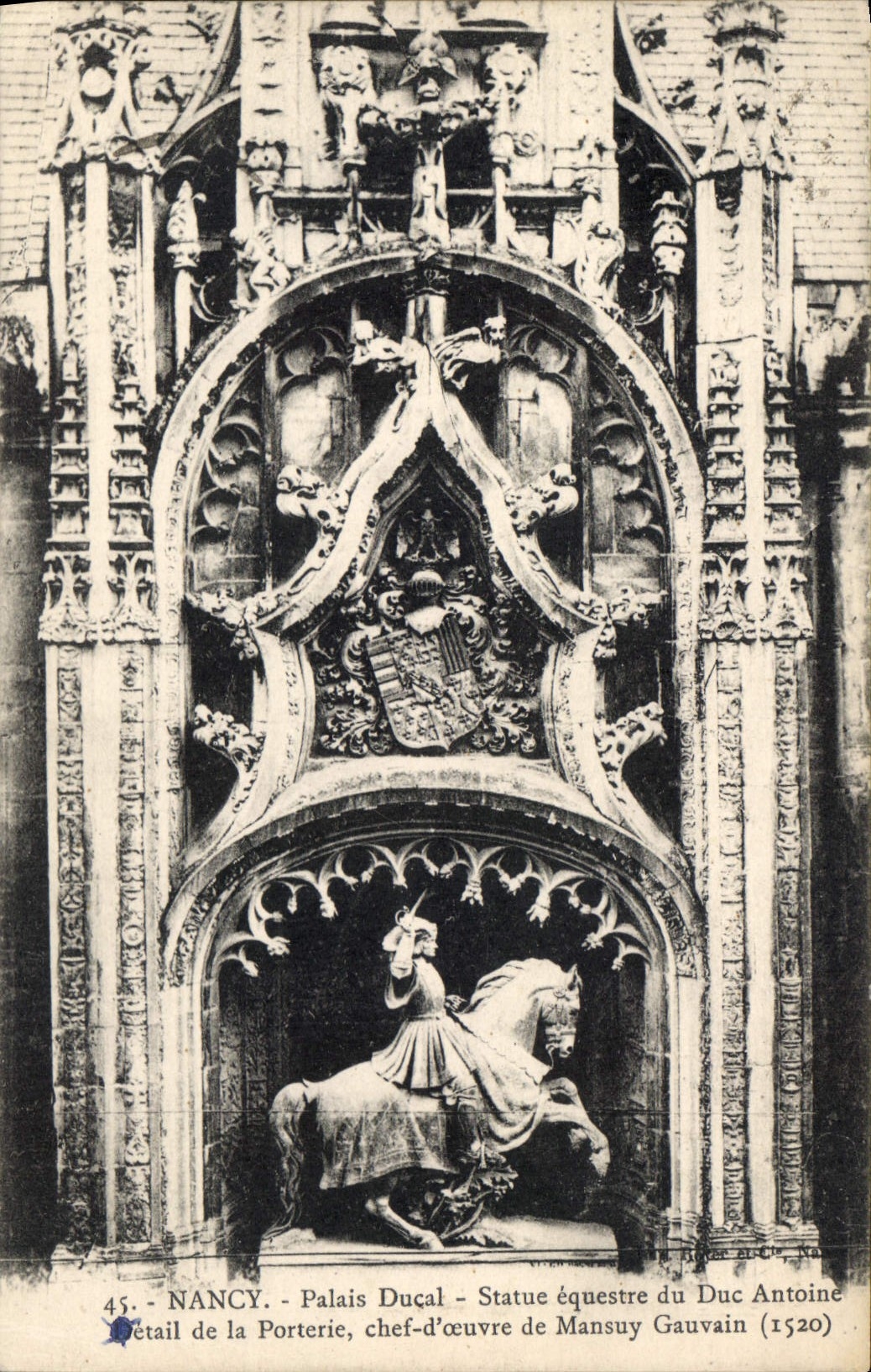 CPA Nancy Palais Ducal Statue equestre du Duc Antoine Detail de la Porterie 