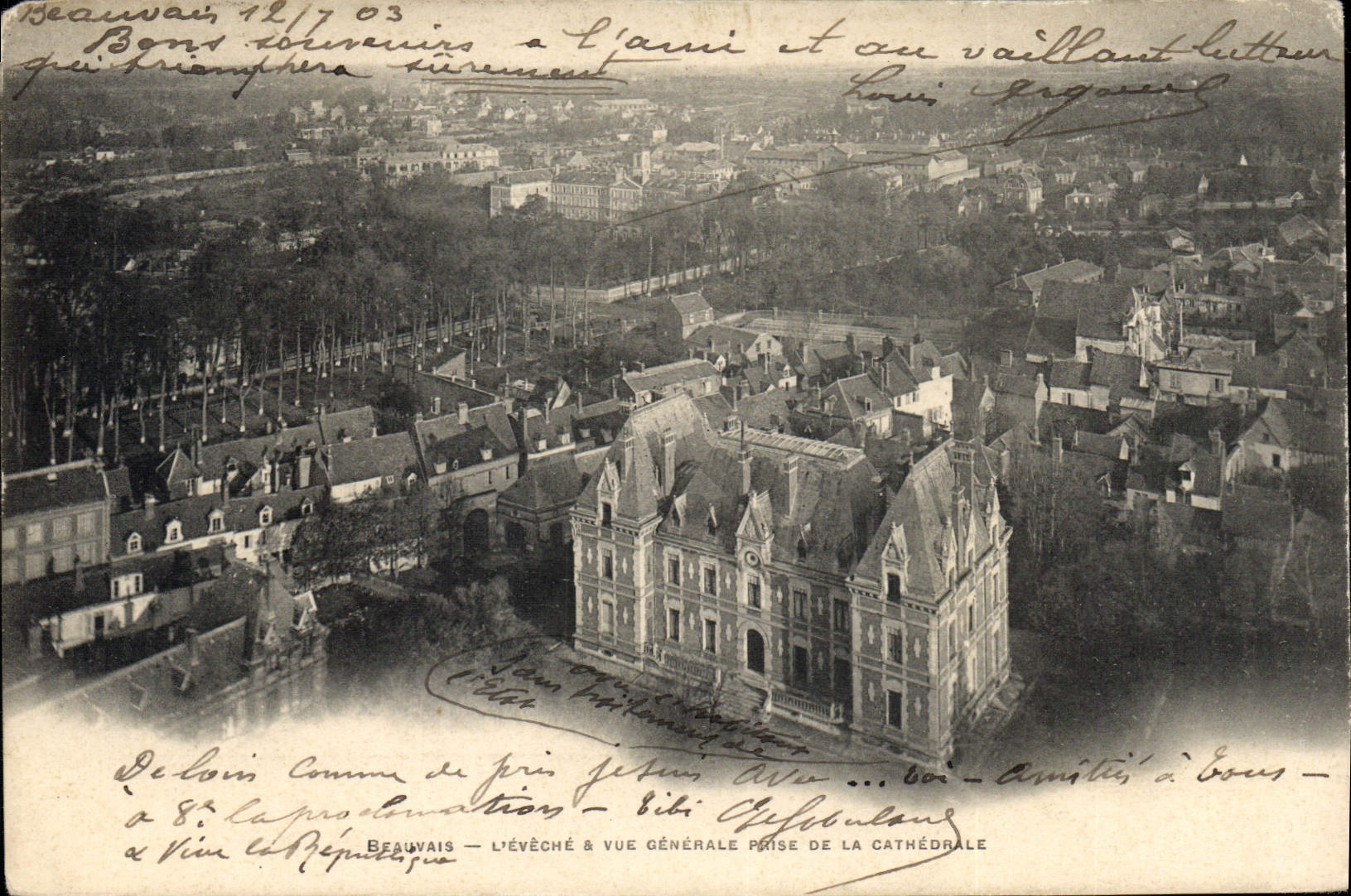 CPA Beauvais L'Eveche Vue Generale prise de la Cathedrale 