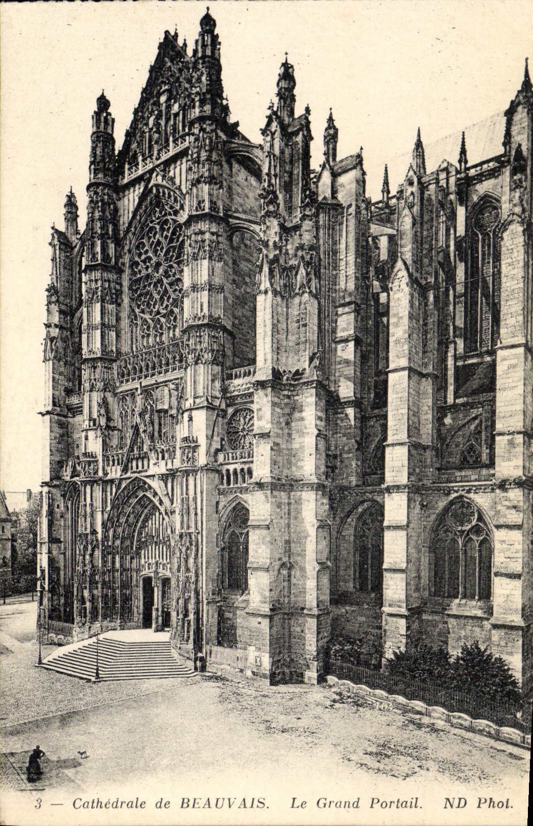 CPA Cathedrale de Beauvais Le Grand Portail
