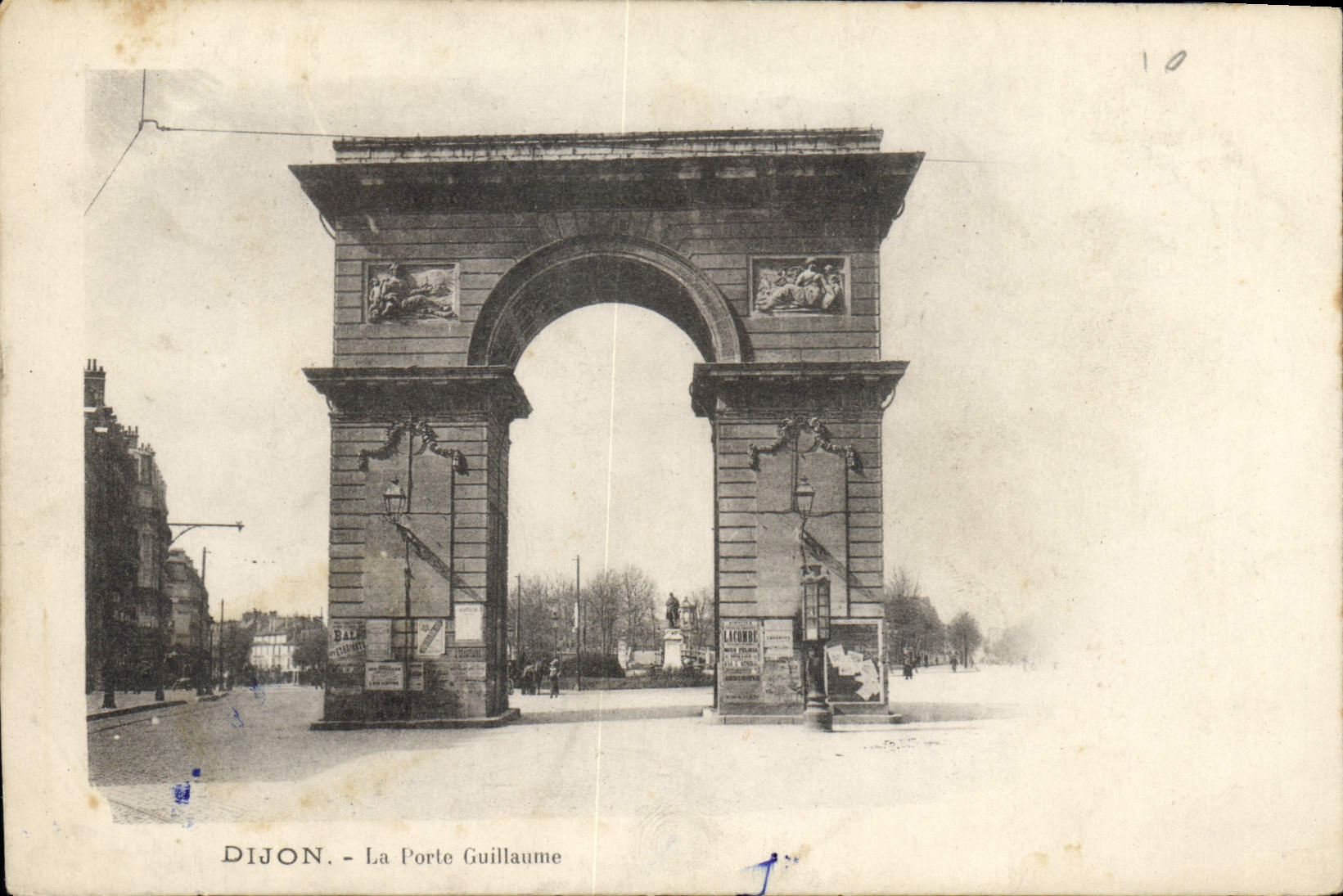 CPA Dijon La Porte Guillaume 