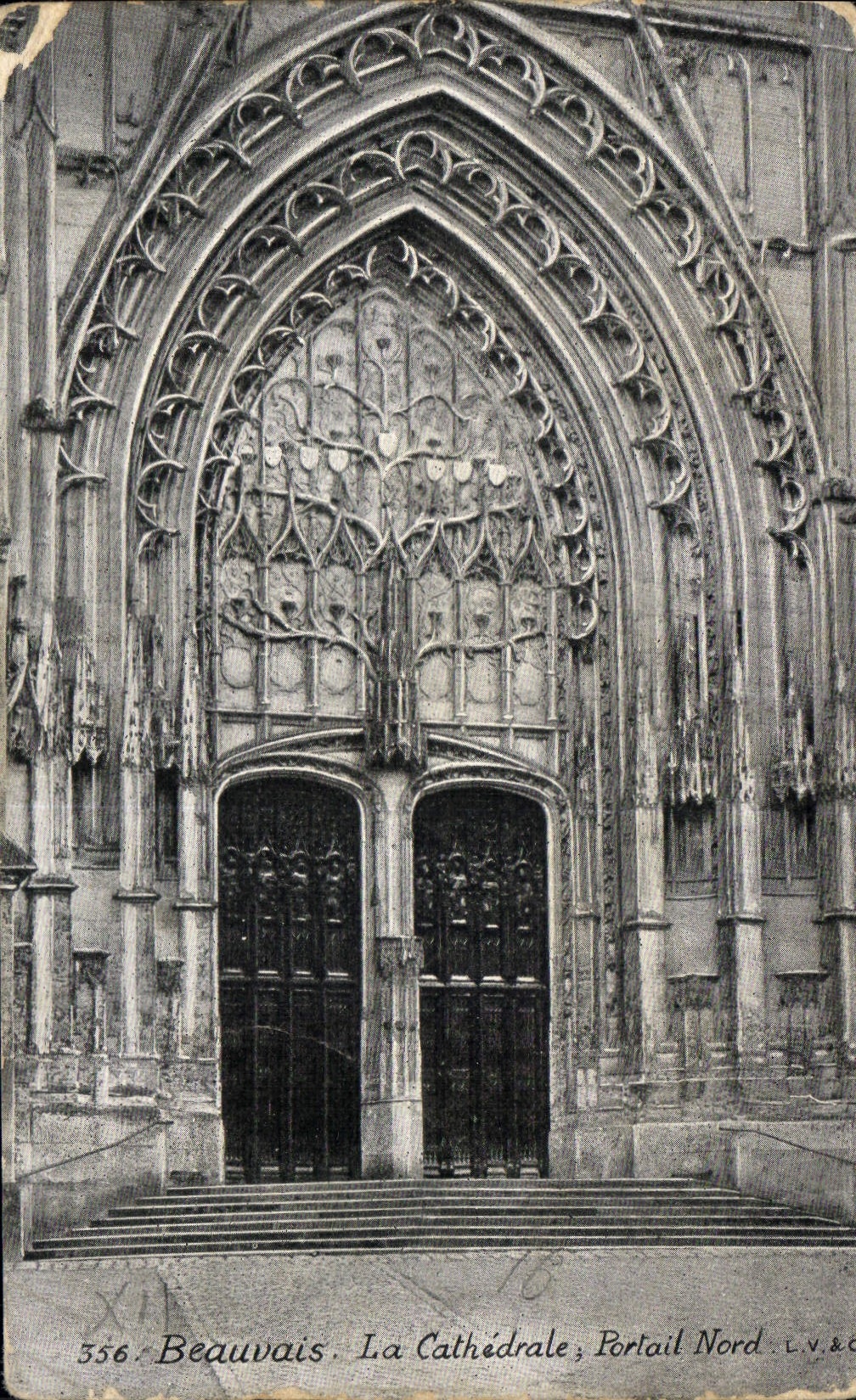CPA Beauvais La Cathedrale Portail Nord 