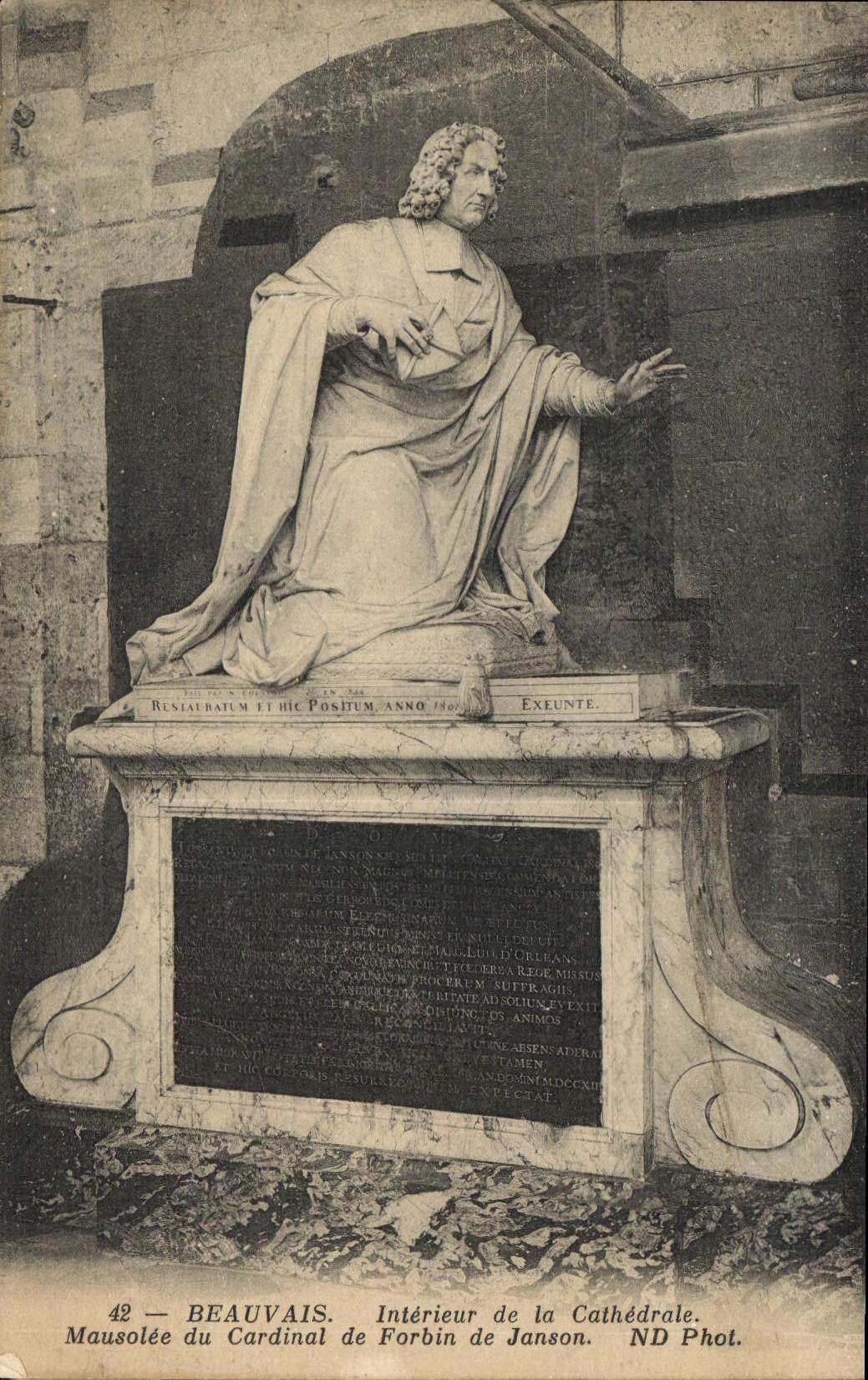 CPA Beauvais Interieur de la Cathedrale Monument du Cardinal de Forbin de Jan son