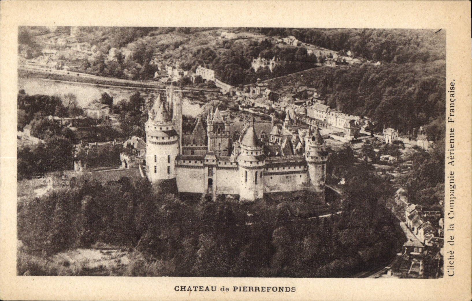 CPA Chateau de Pierrefonds 