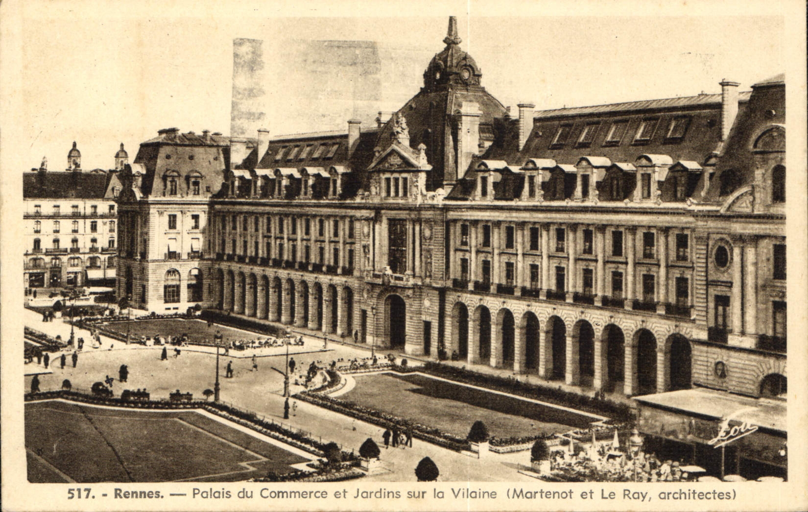 CPA Rennes Palais du Commerce et Jardins sur la Vilaine 