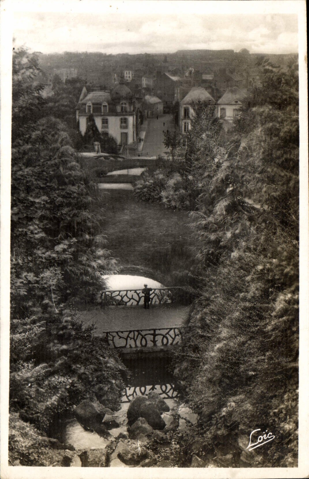 CPA Rennes La Thabor Jardin des Plantes Pont Rustique 
