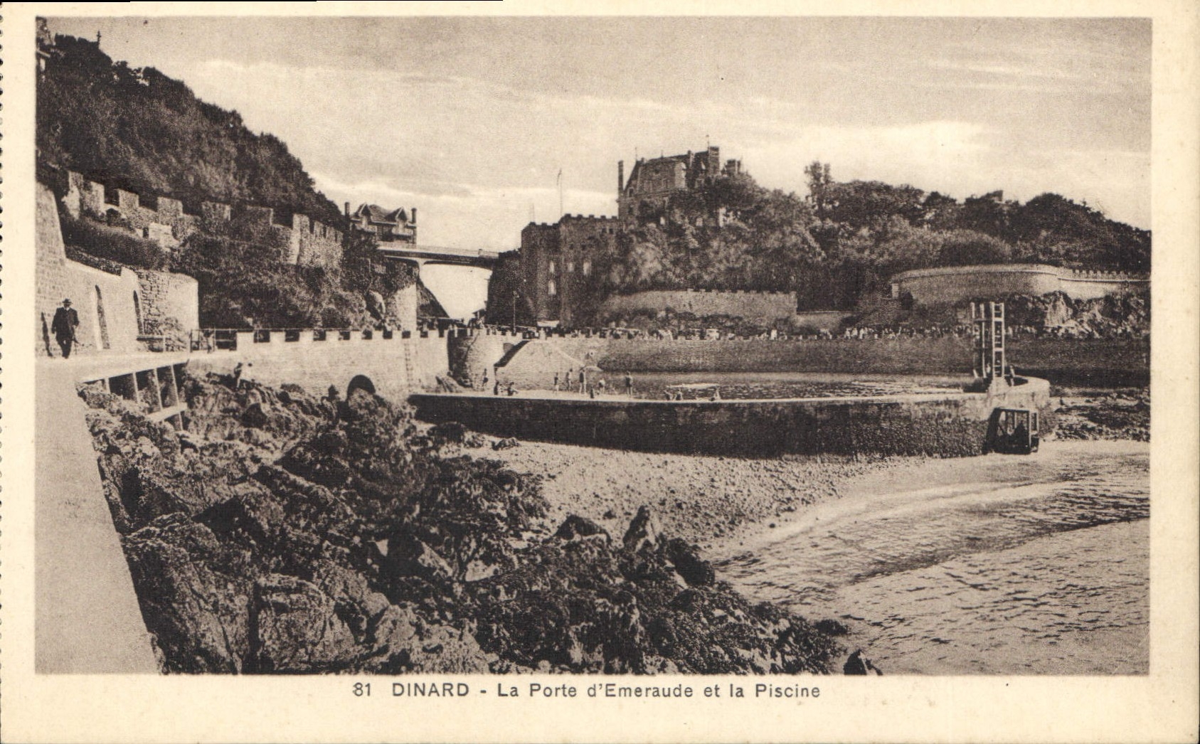 CPA Dinard La Porte d'Emeraude et la Piscine