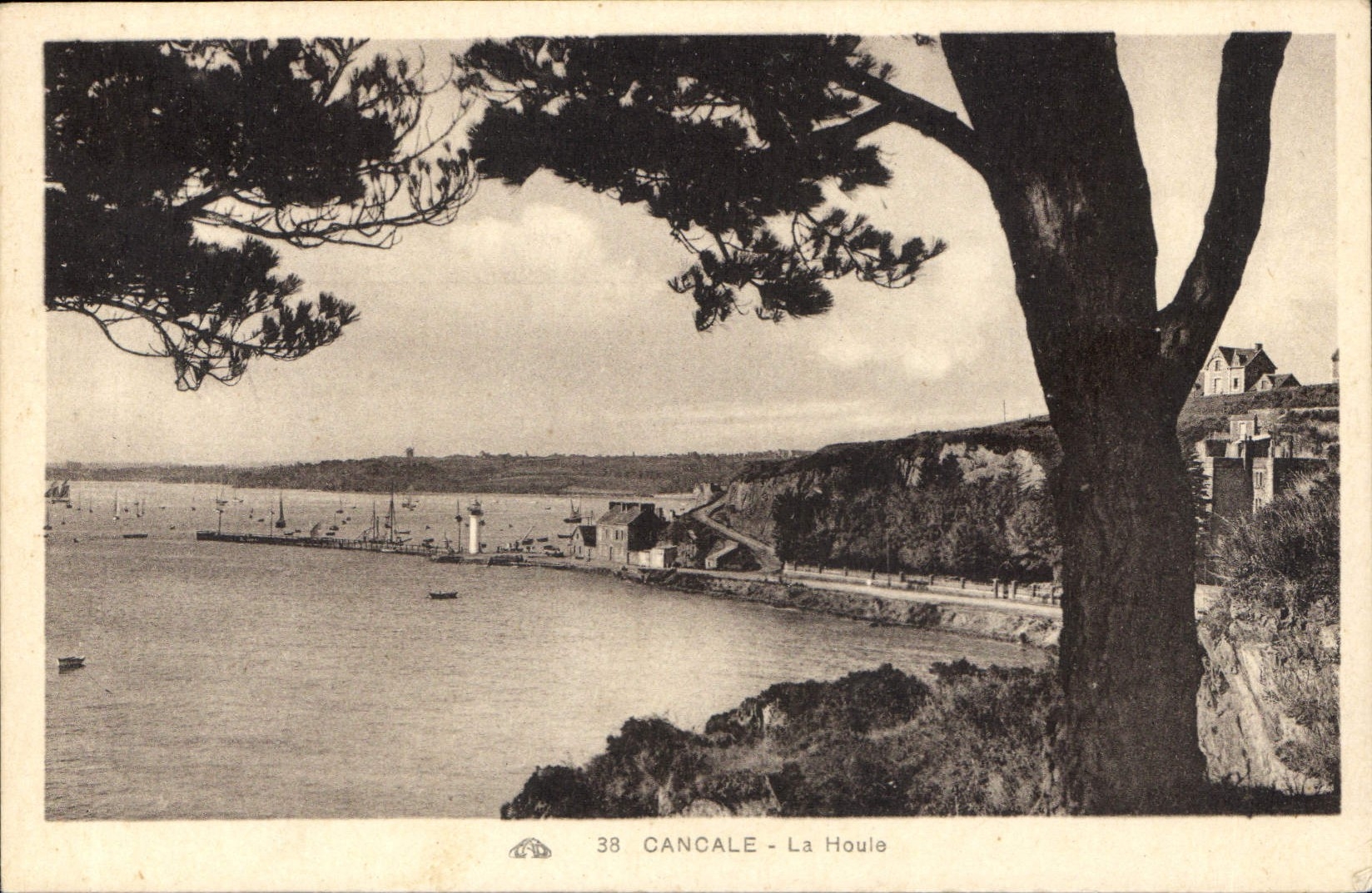 CPA Cancale La Houle 