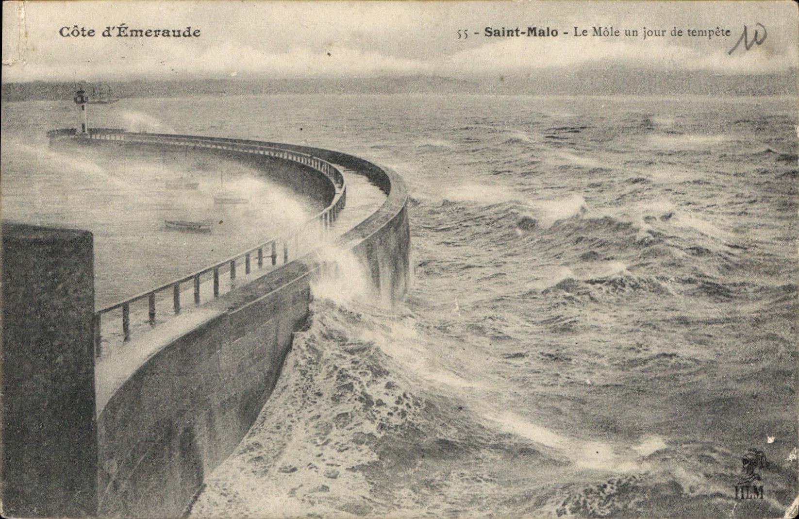 CPA Saint Malo Le Mole un jour de Tempete 