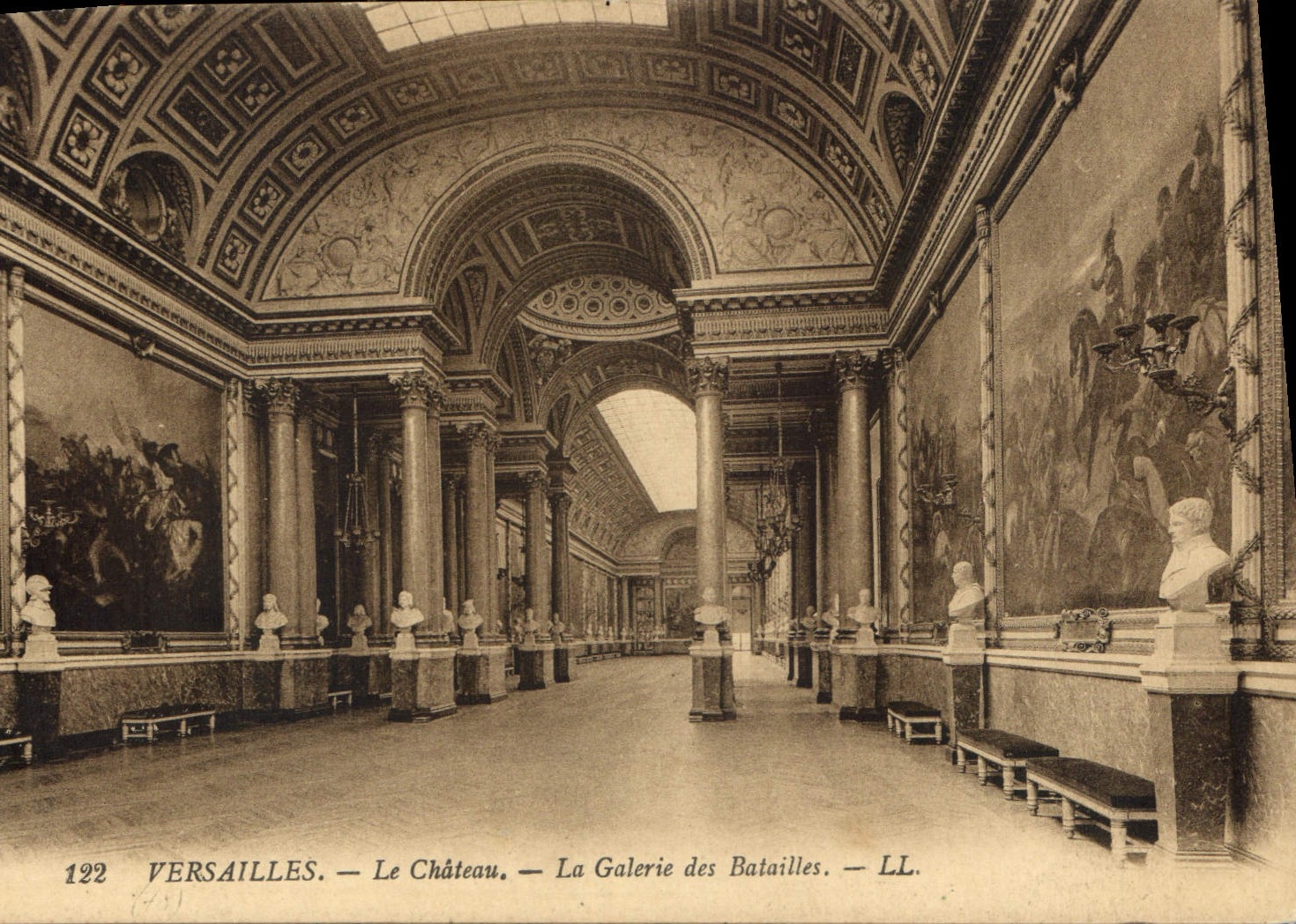 CPA Versailles Le Chateau La Galerie des Batailles 