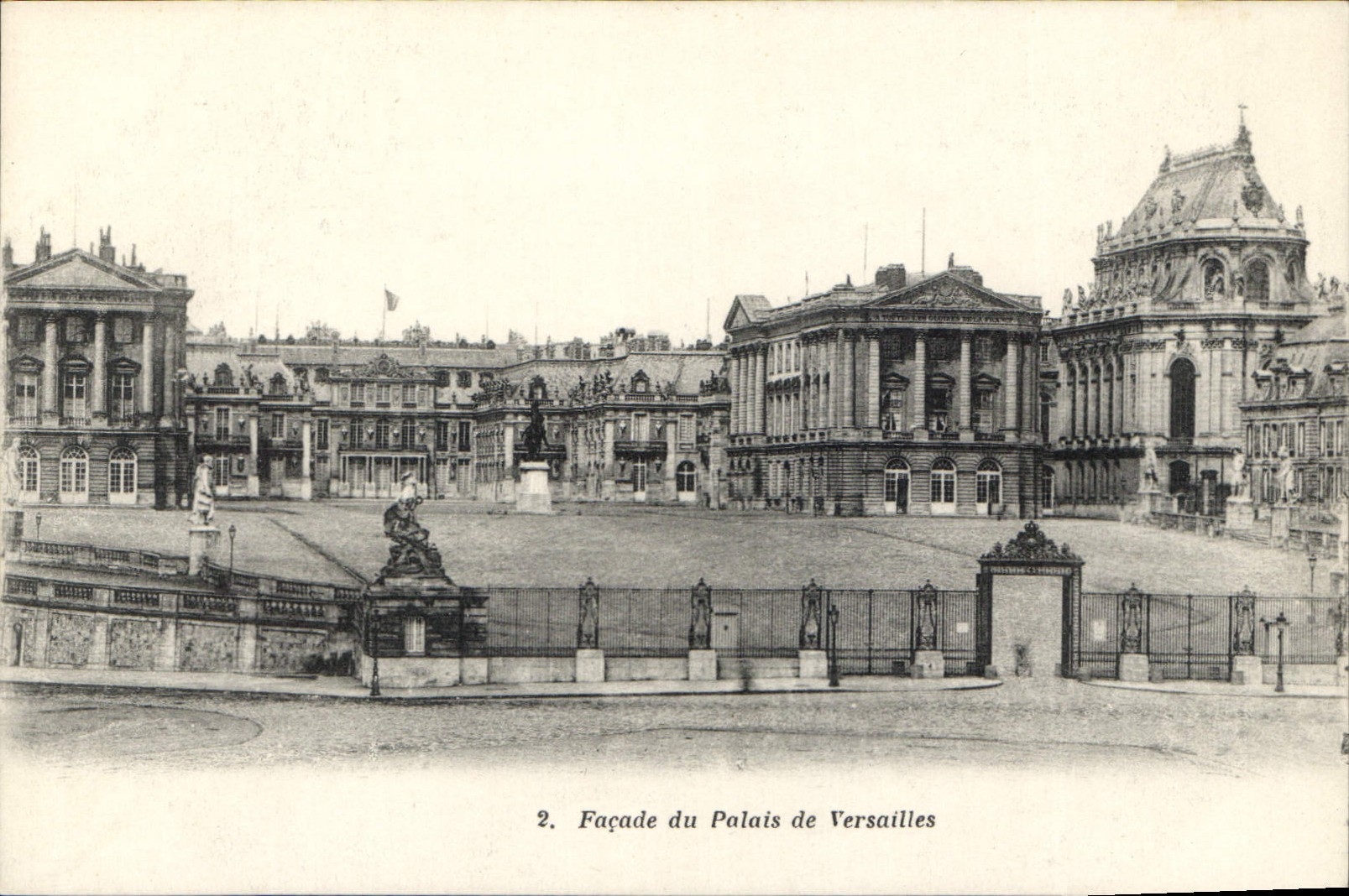 CPA Facade du Palais Chambre de Louis XIV 