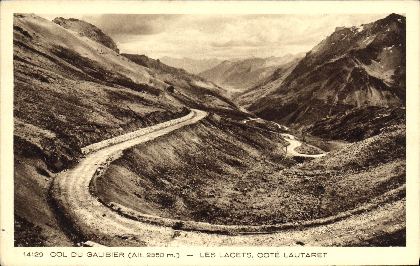 CPA Col du Galibier Les lacets Cote Lautaret 