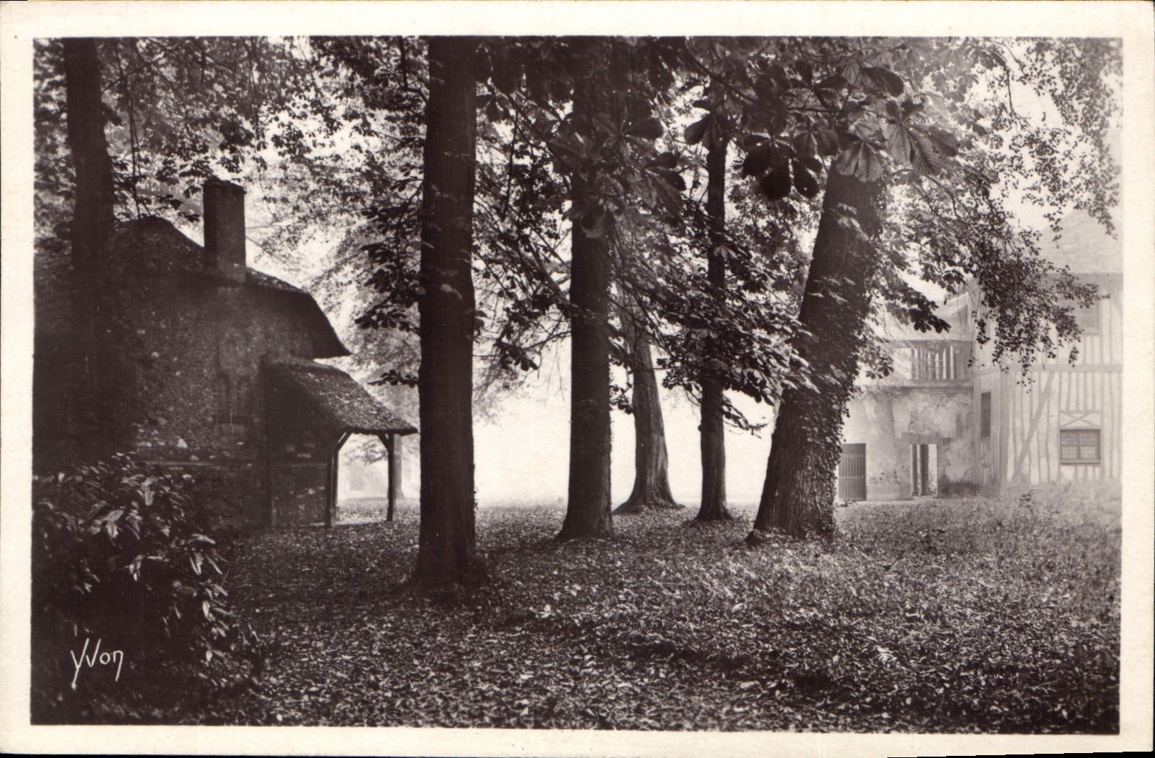 CPA Versailles Matin d'automne au Hameau de Maria Antoinette 