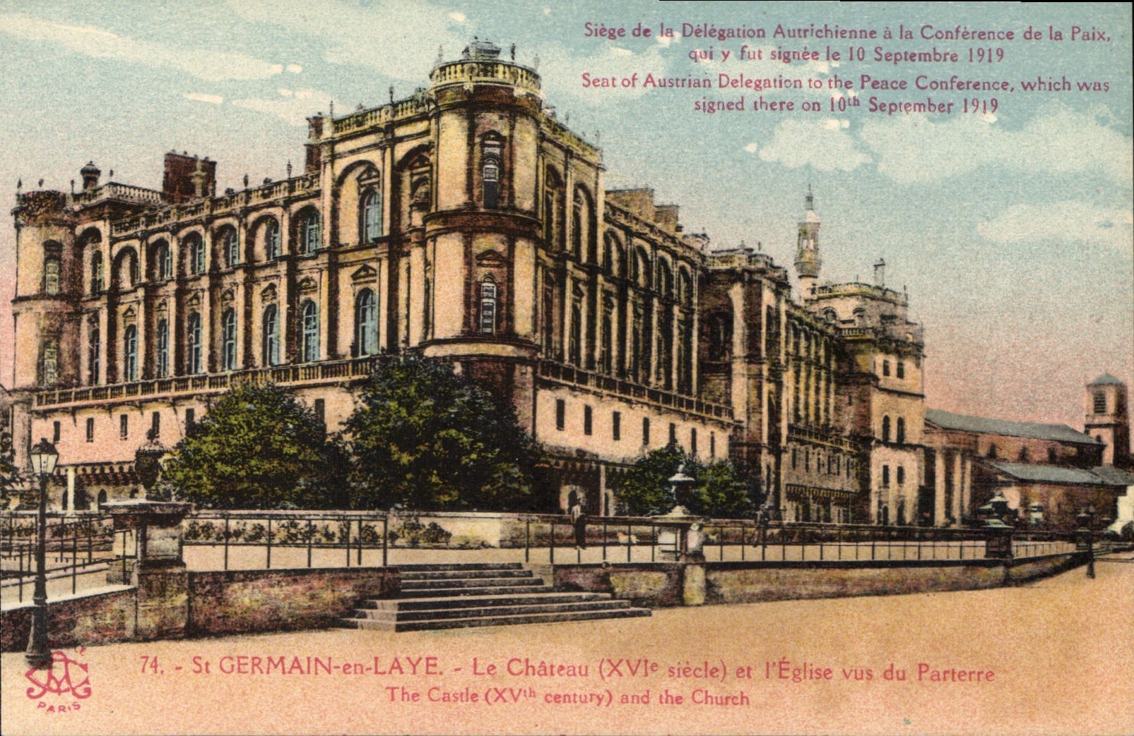 CPA St Germain en Laye Le Chateau et l'Eglise vus du Parterre 