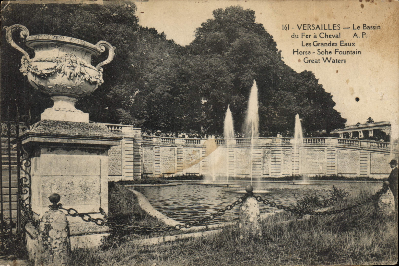 CPA Versailles Le Bassin du Fer a Cheval