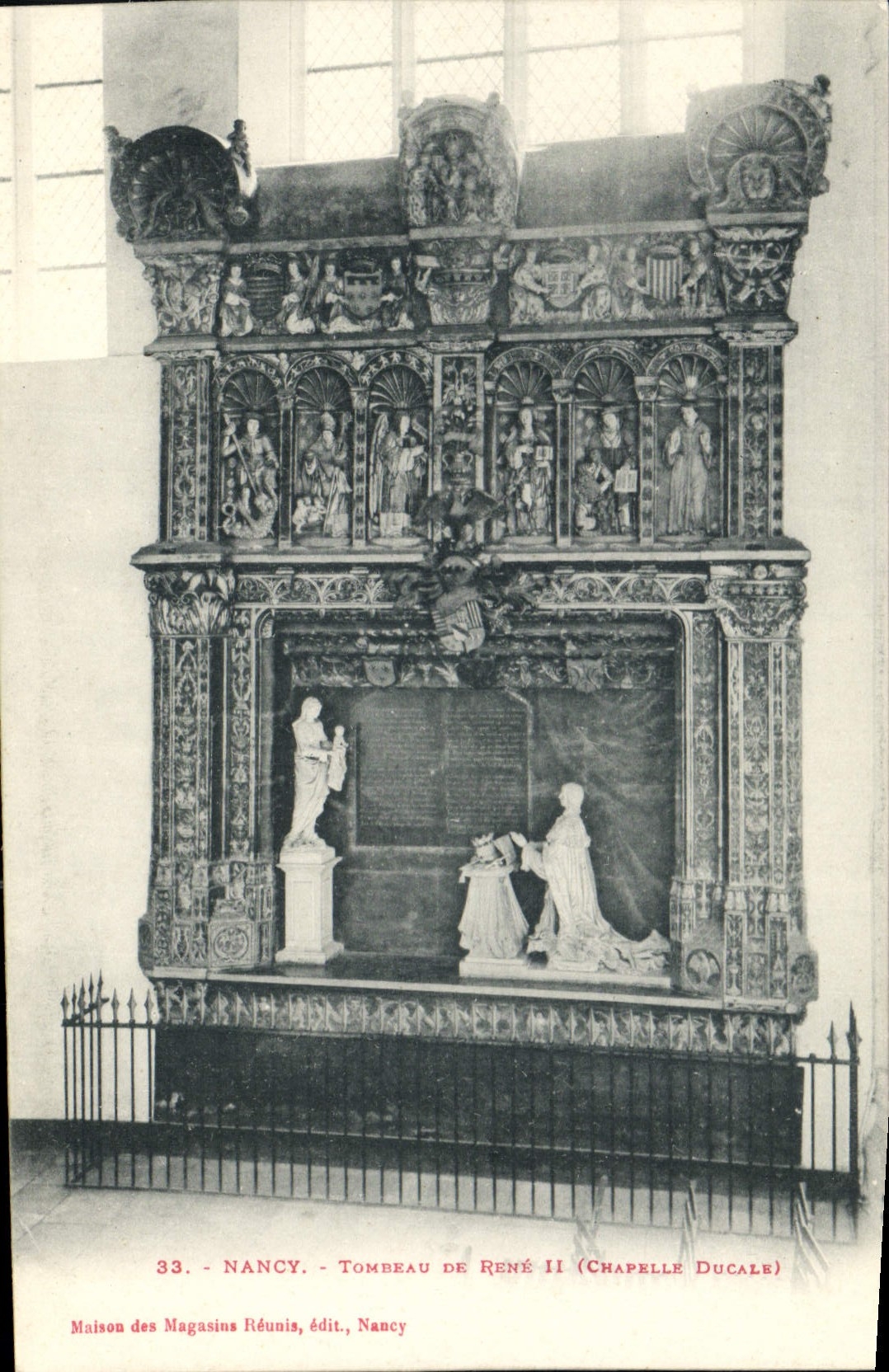 CPA Nancy Tombeau de Rene II Chapelle Ducale 