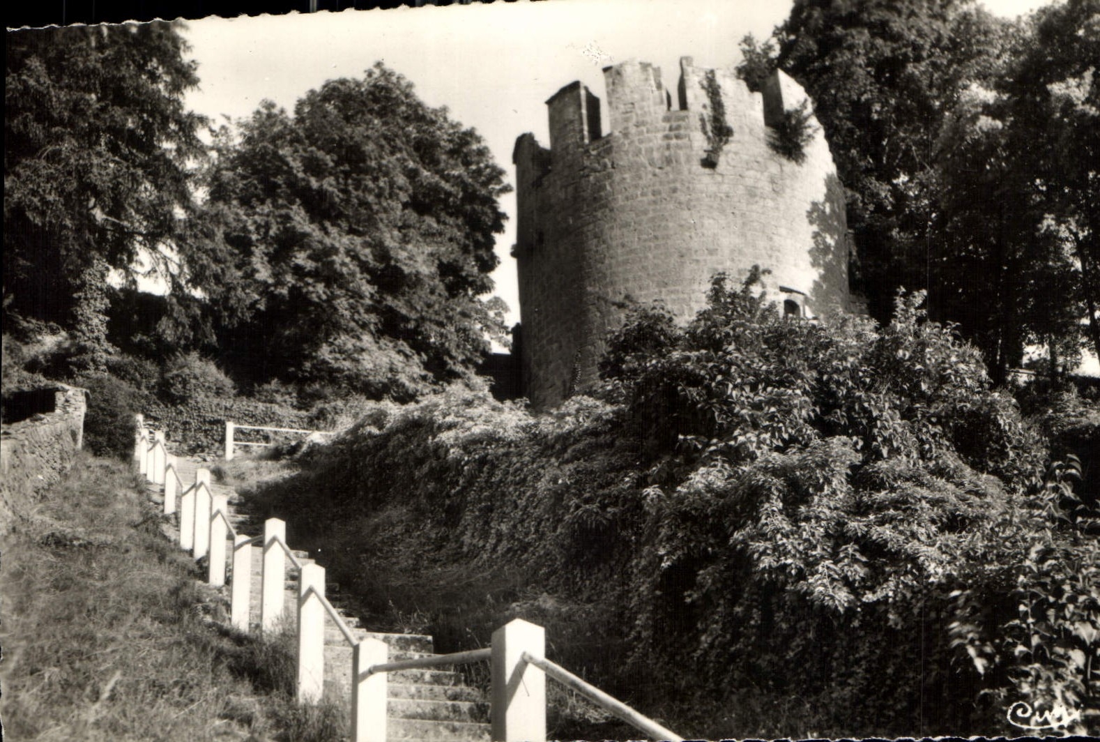 CPA Chatillon sur Seine C d'Or Ruines du Chateau des Ducs de Bourgogne 