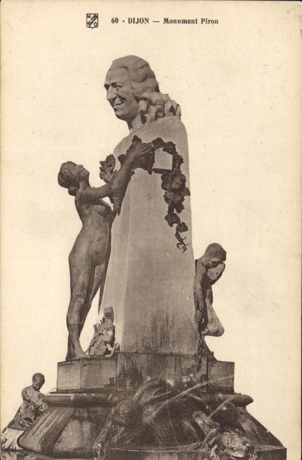 CPA Dijon Monument Piron 