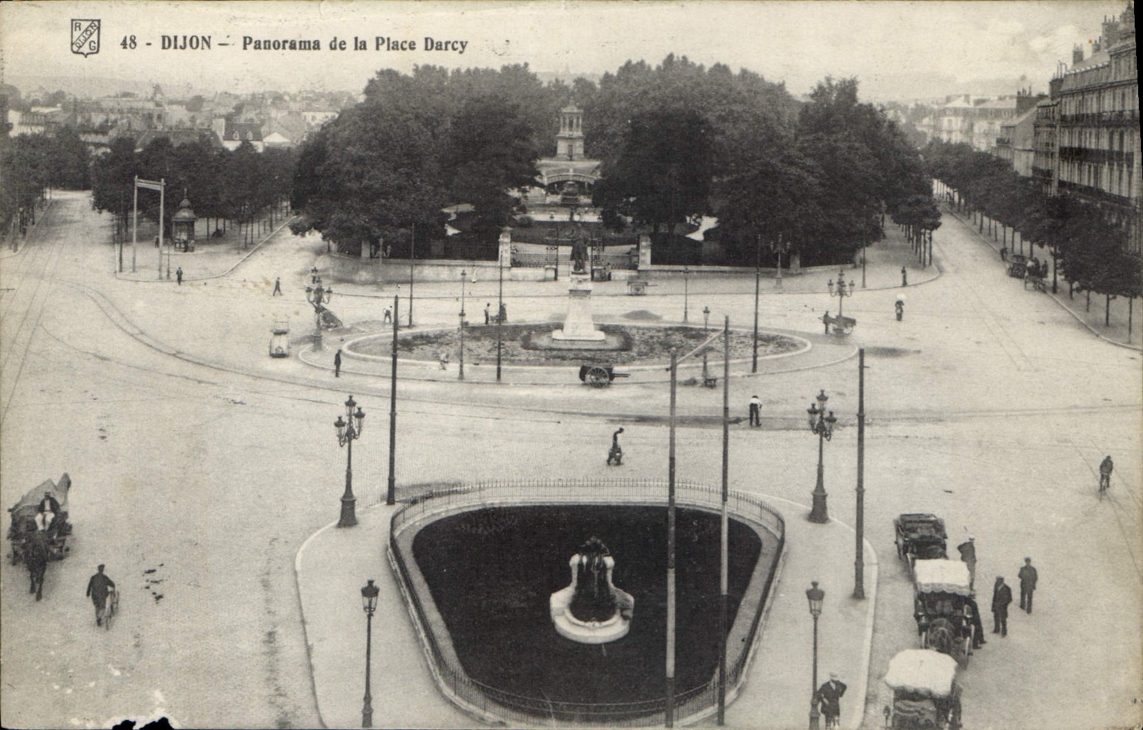 CPA Dijon Panorama de la Place Darcy