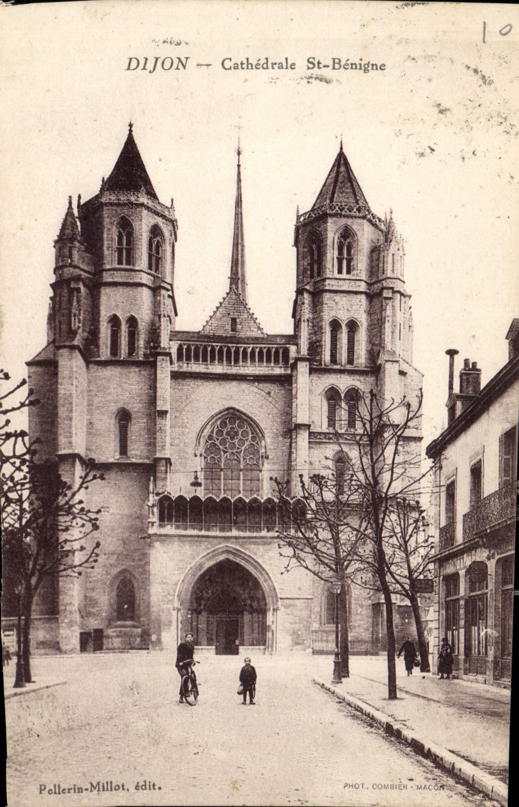 CPA Dijon Cathedrale St Benigne 