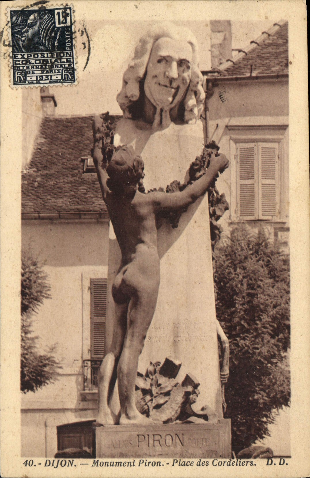 CPA Dijon Monument Piron Place des Cordeliers