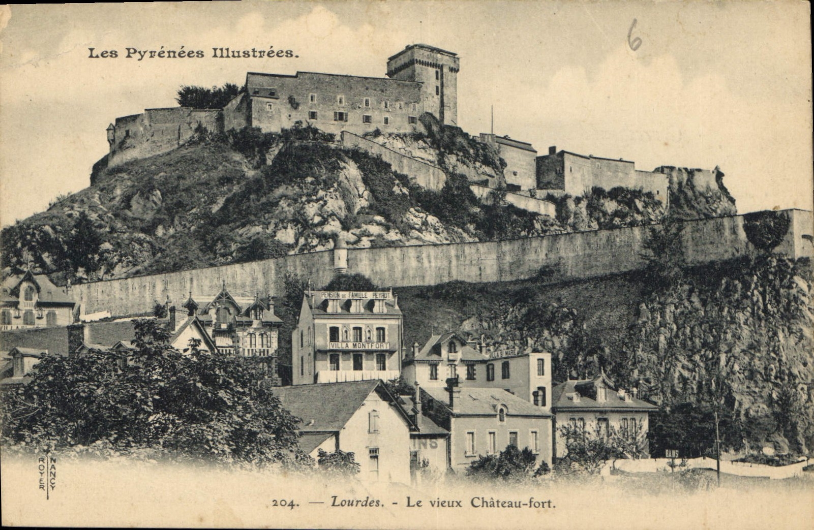 CPA Lourdes Le vieux Chateau fort 