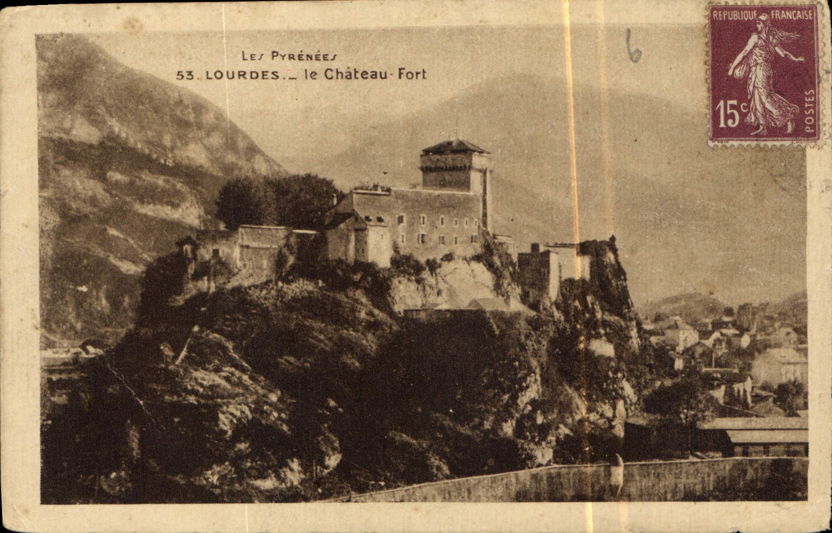 CPA Lourdes Le Chateau Fort 