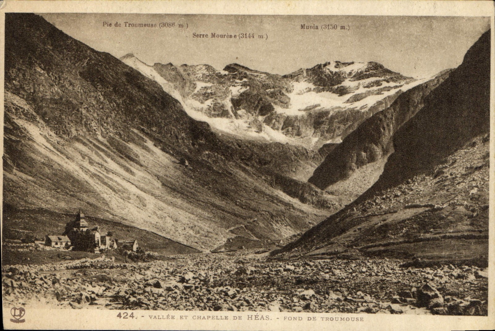 CPA Vallee et Chapelle de Heas Fond de Troumouse 