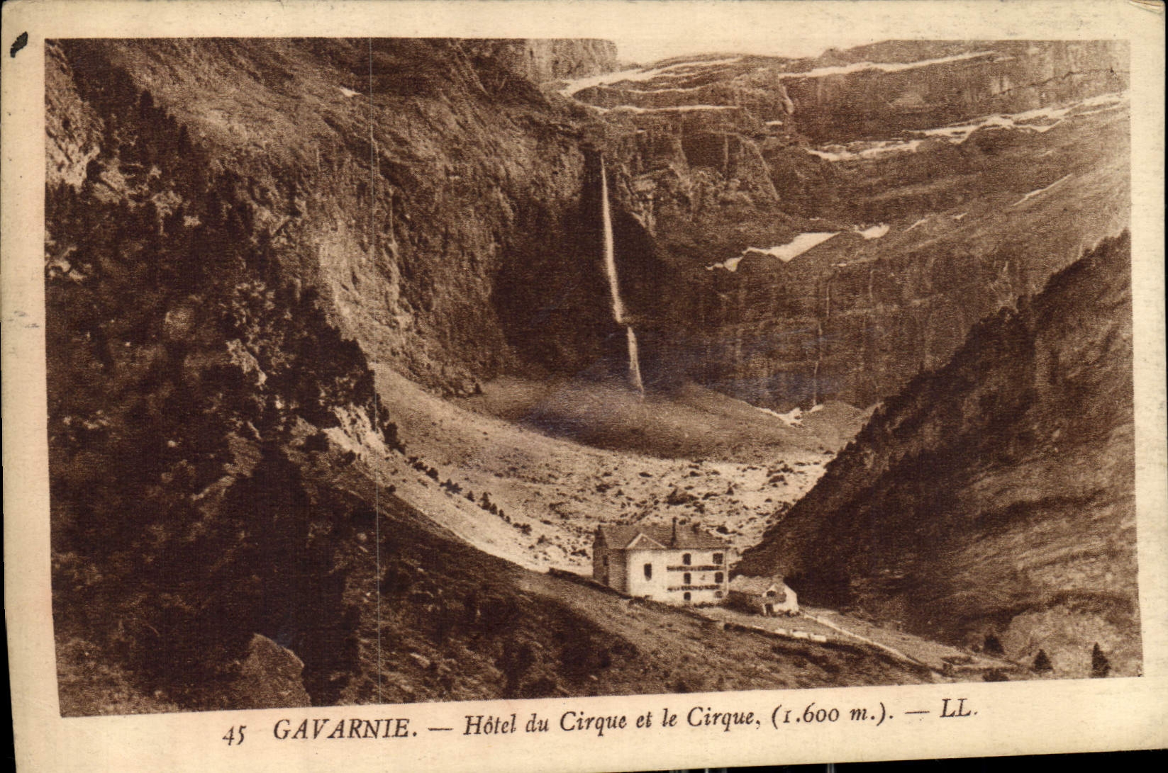CPA Gavarnie Hotel du Cirque et le Cirque 