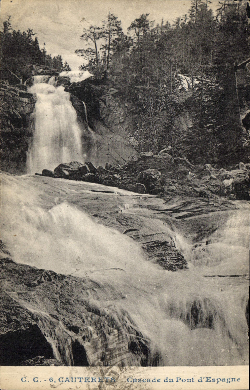 CPA Cauterets Cascade du Pont d'Espagne 