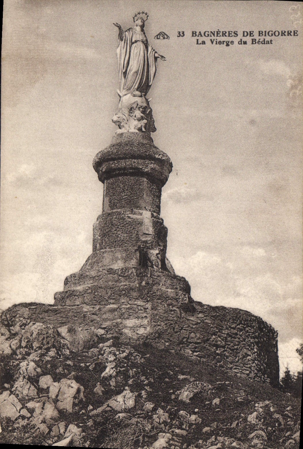 CPA Bagneres de Bigorre La Vierge du Bedat