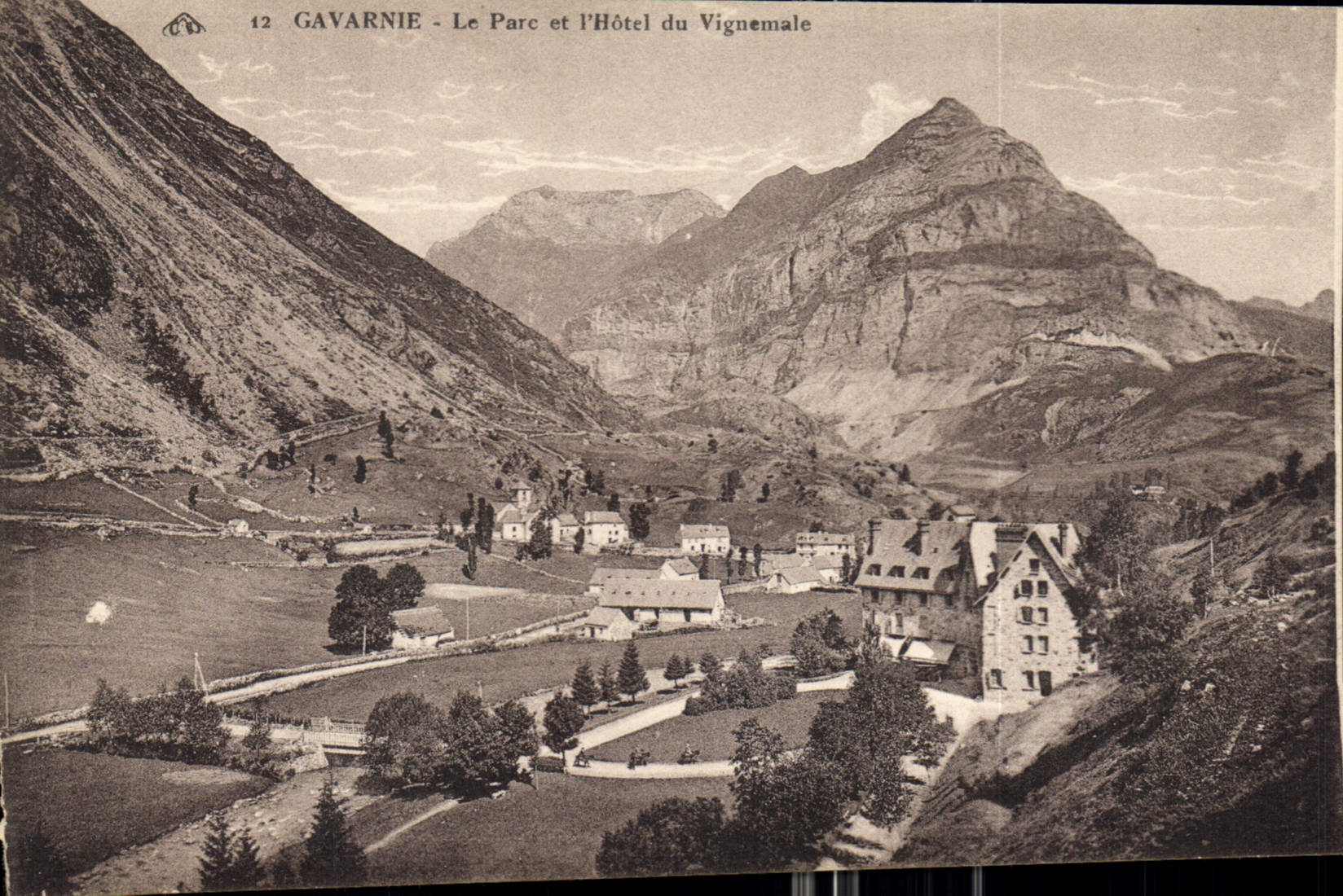CPA Gavarnie Le Parc et l'Hotel du Vignemale 