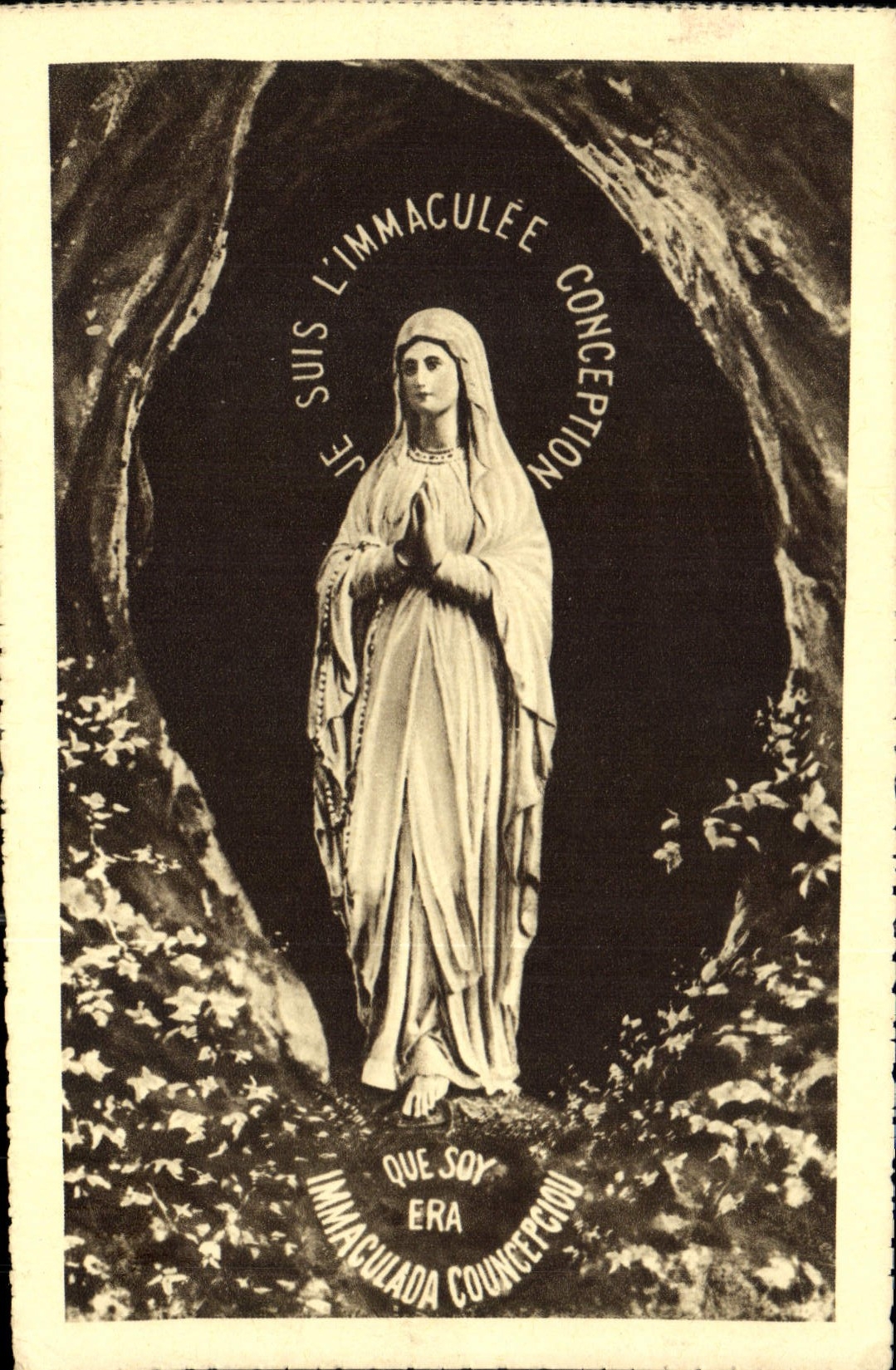 CPA Lourdes La Vierge de la Grotte 