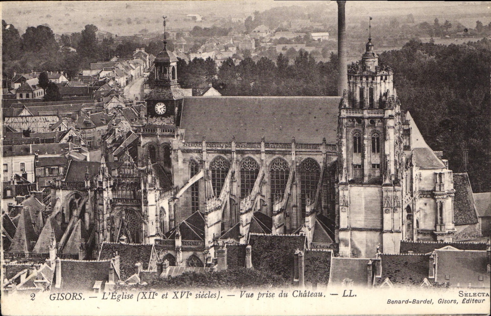 CPA Gisors L'Eglise XII et XVI siecle Vue prise du Chateau 