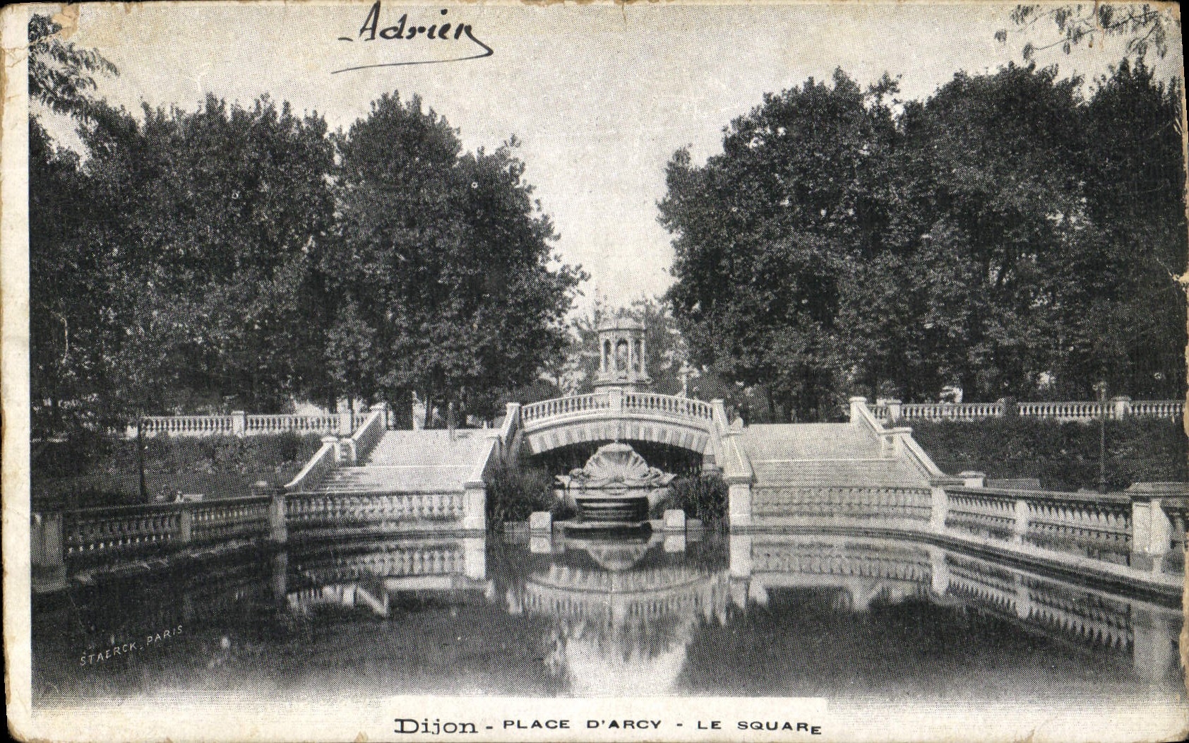 CPA Dijon Place d'Arcy Le Square 