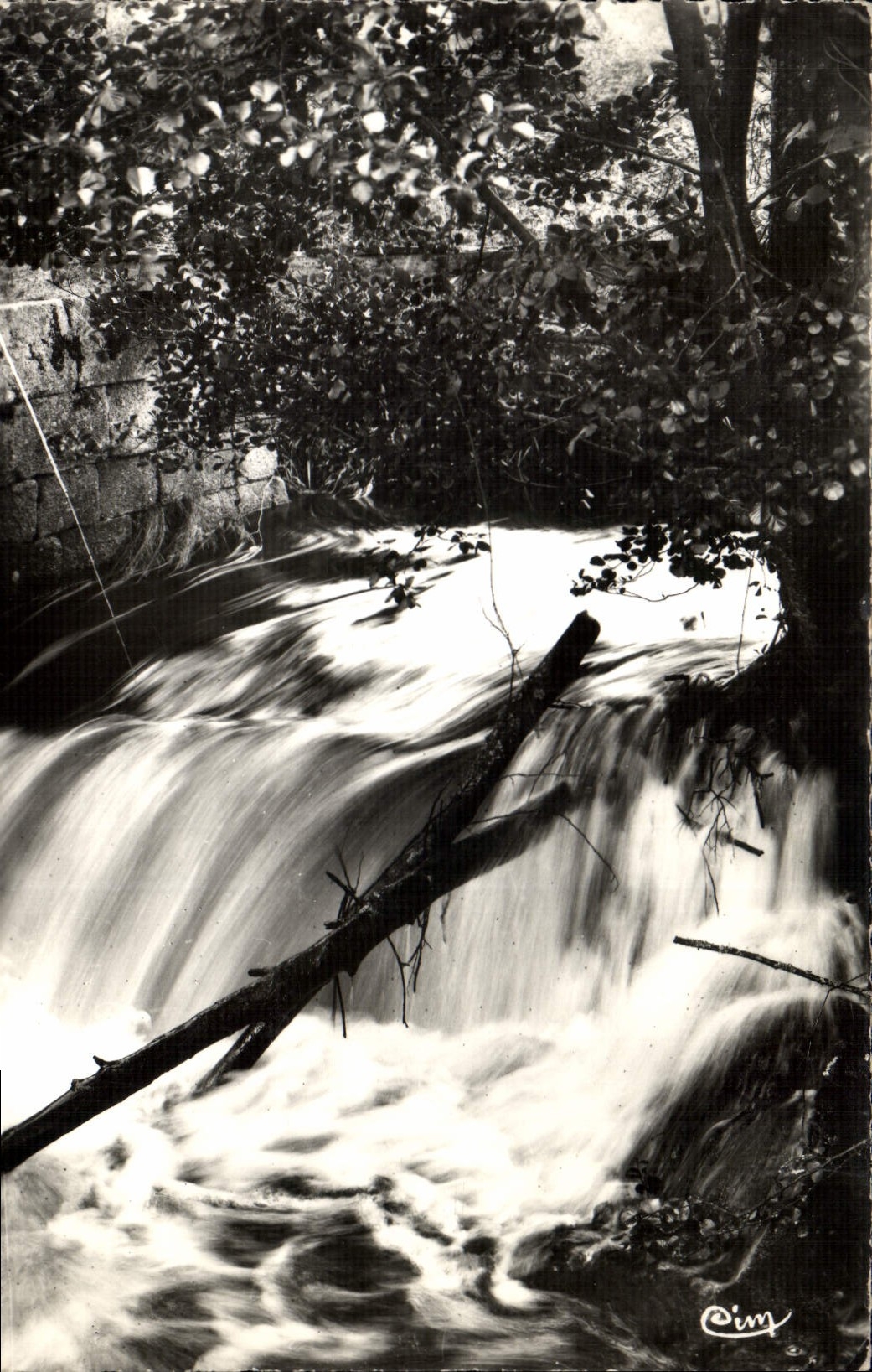 CPA Environs de Rouvray C d'Or Cascade du Moulin Blanc