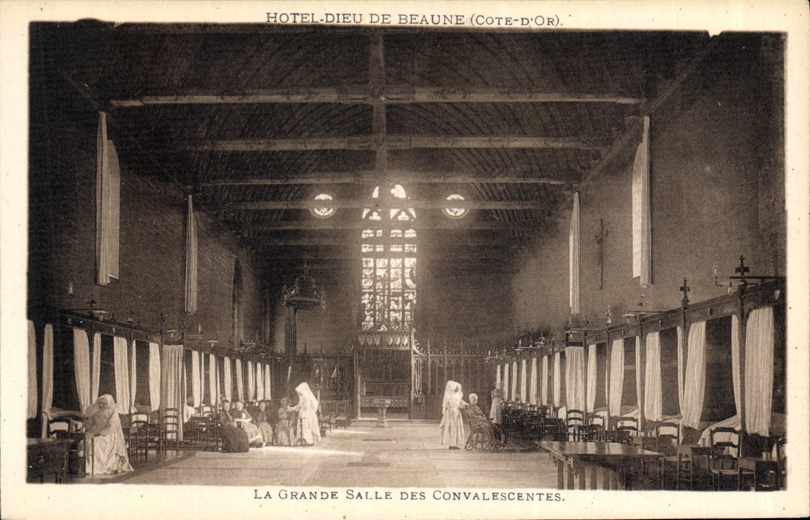 CPA Hotel Dieu de Beaune Cote d'Or La Grande Salle des Convalescentes 