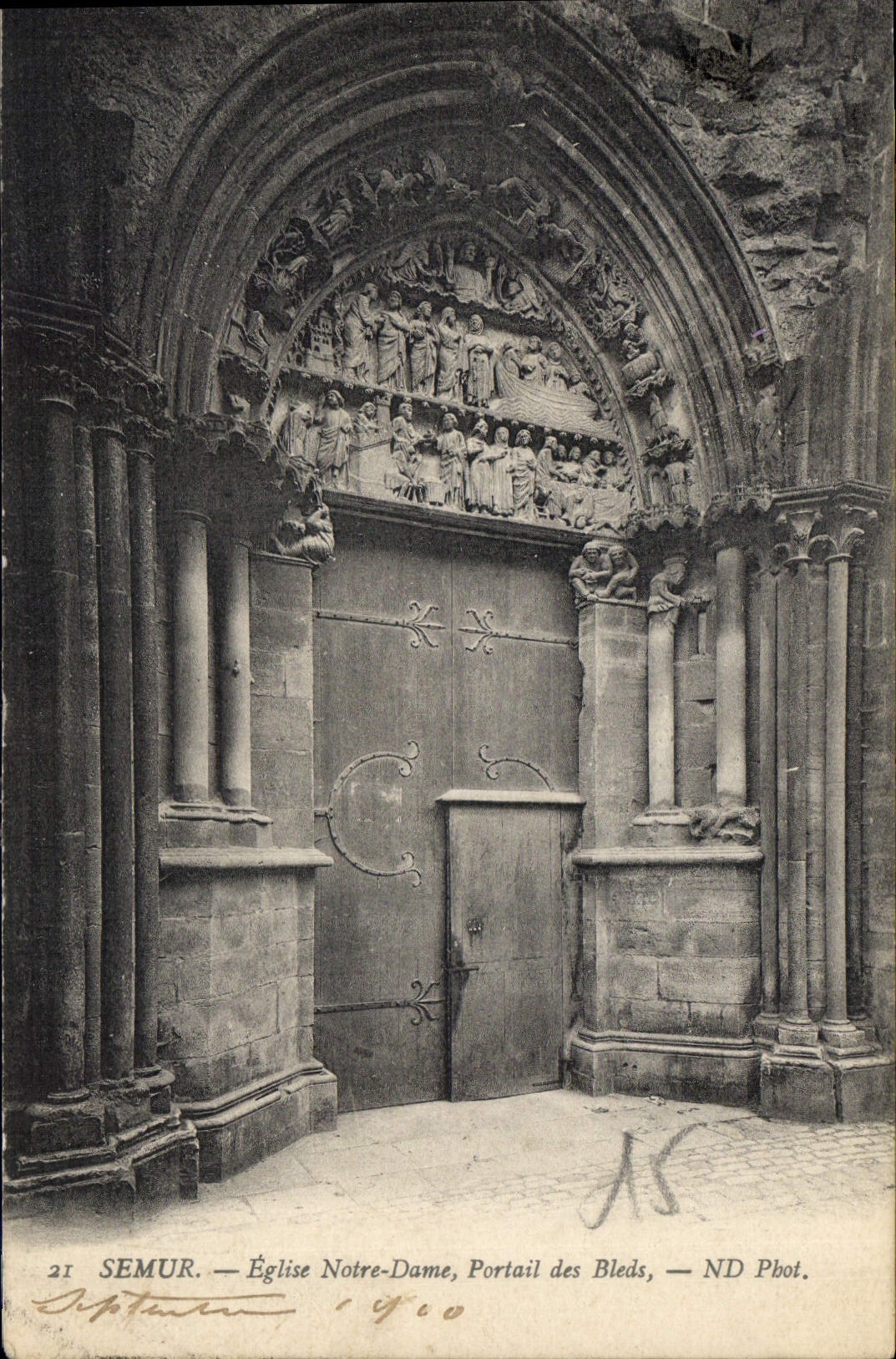 CPA Semur Eglise Notre Dame Portail des Bleds