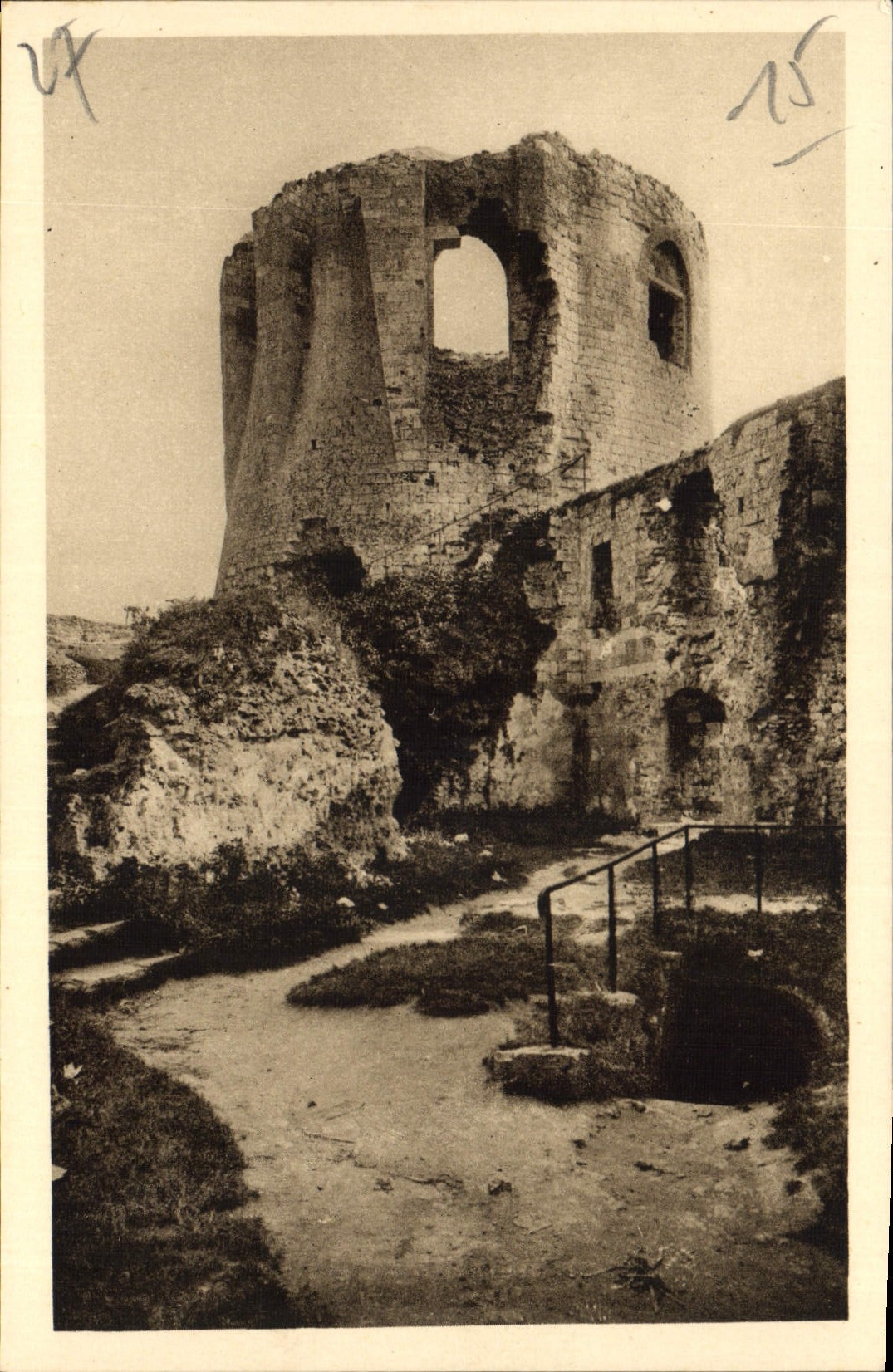 CPA Petit Andely Eure Chateau Gaillard