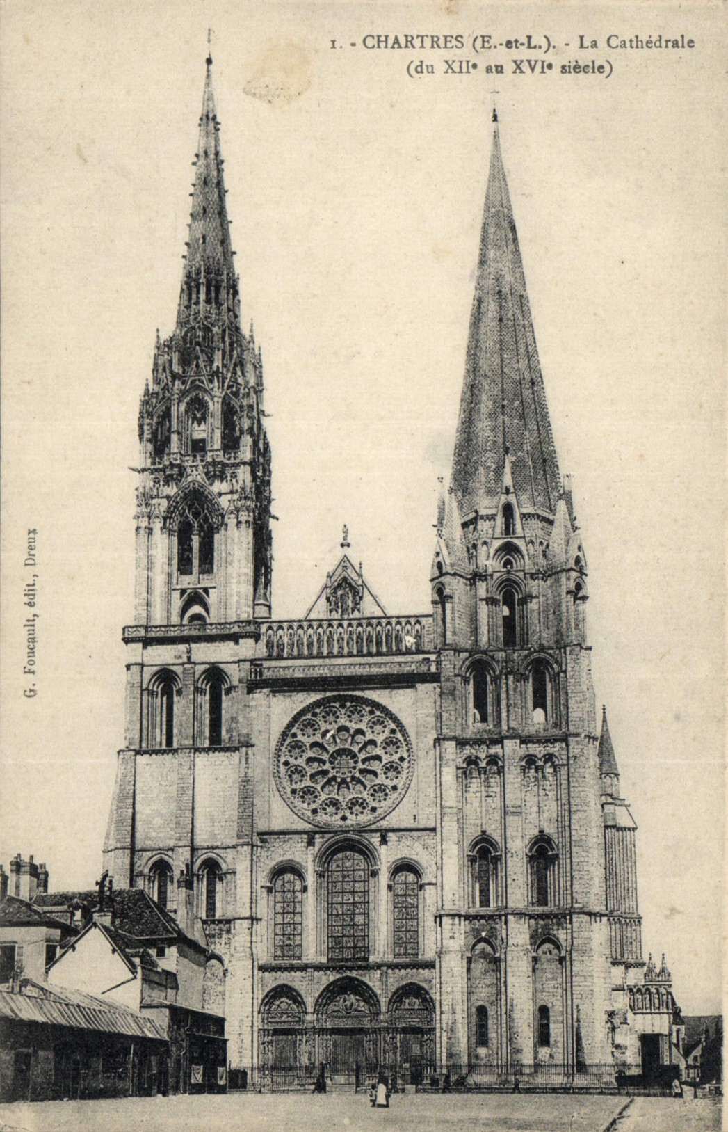 CPA Chartres E et L La Cathedrale 