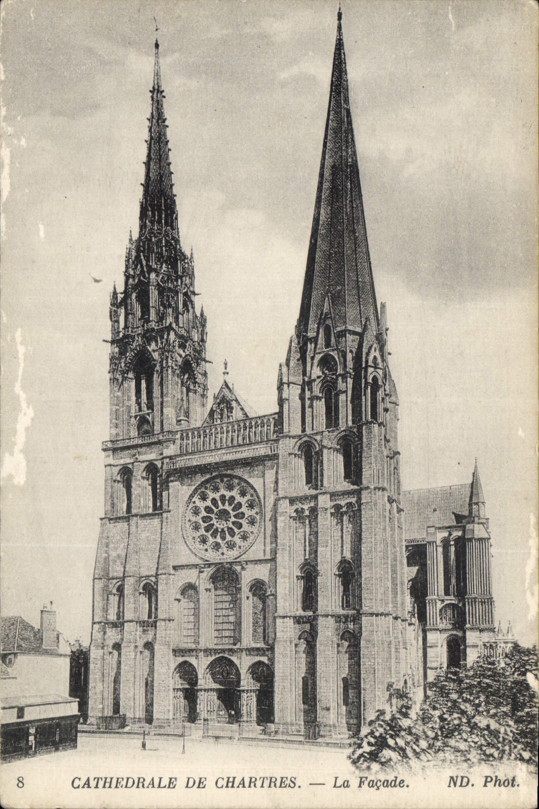 CPA Cathedrale de Chartres La Facade 