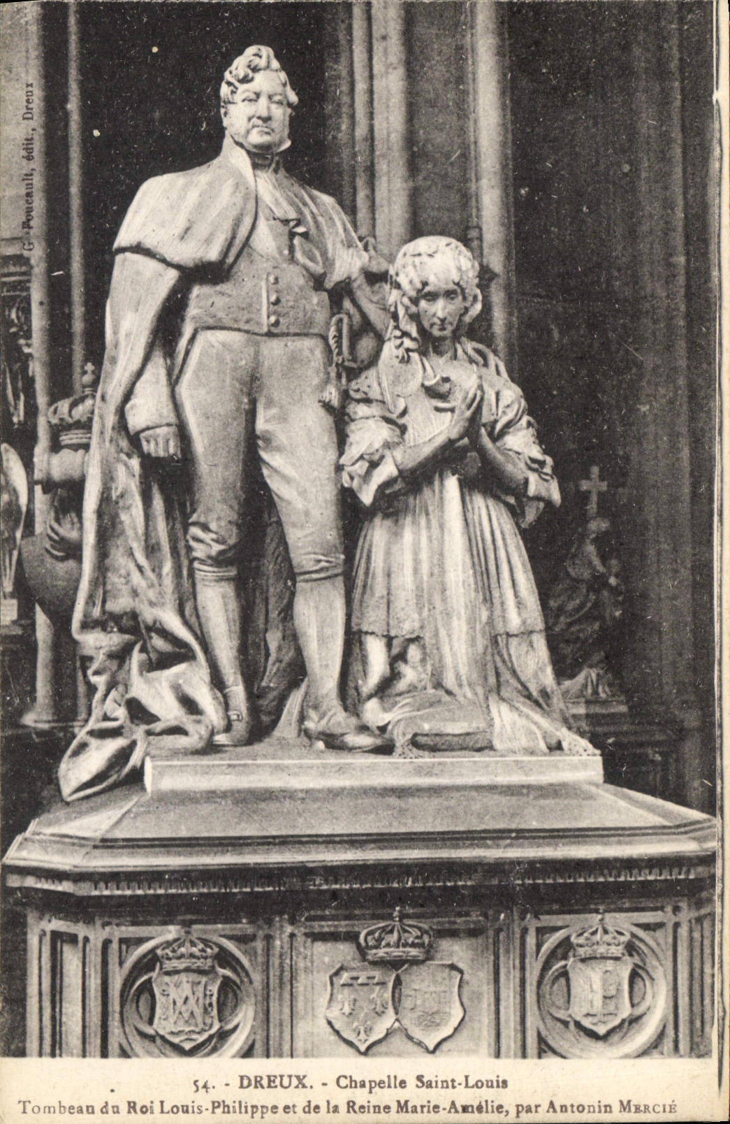 CPA Dreux Chapelle Saint Louis 