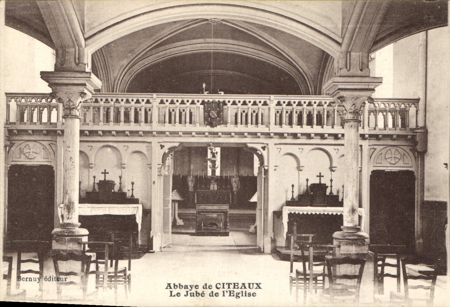 CPA Abbaye de Citeaux Le Jube de l'Eglise 