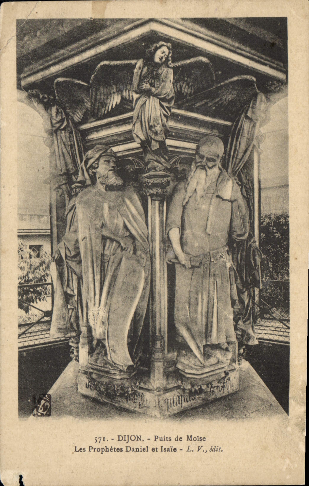 CPA Dijon Puits de Moise Les Prophetes Daniel et Isaie 