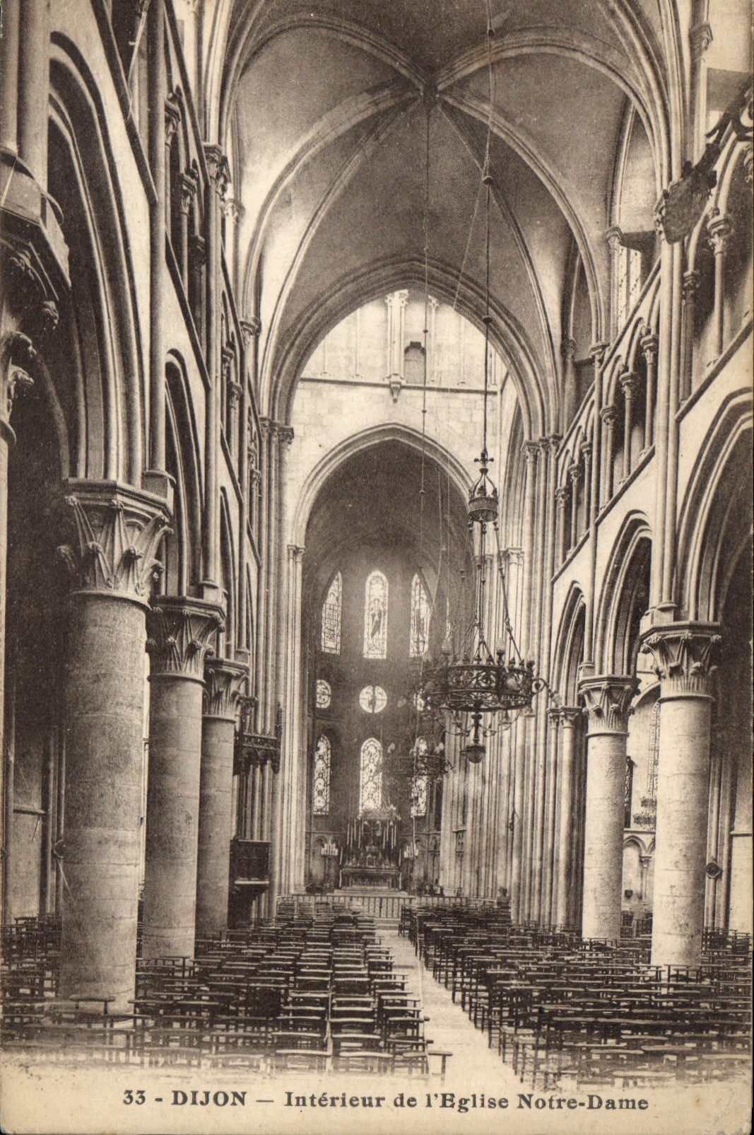 CPA Dijon Interieur de l'Eglise Notre Dame 
